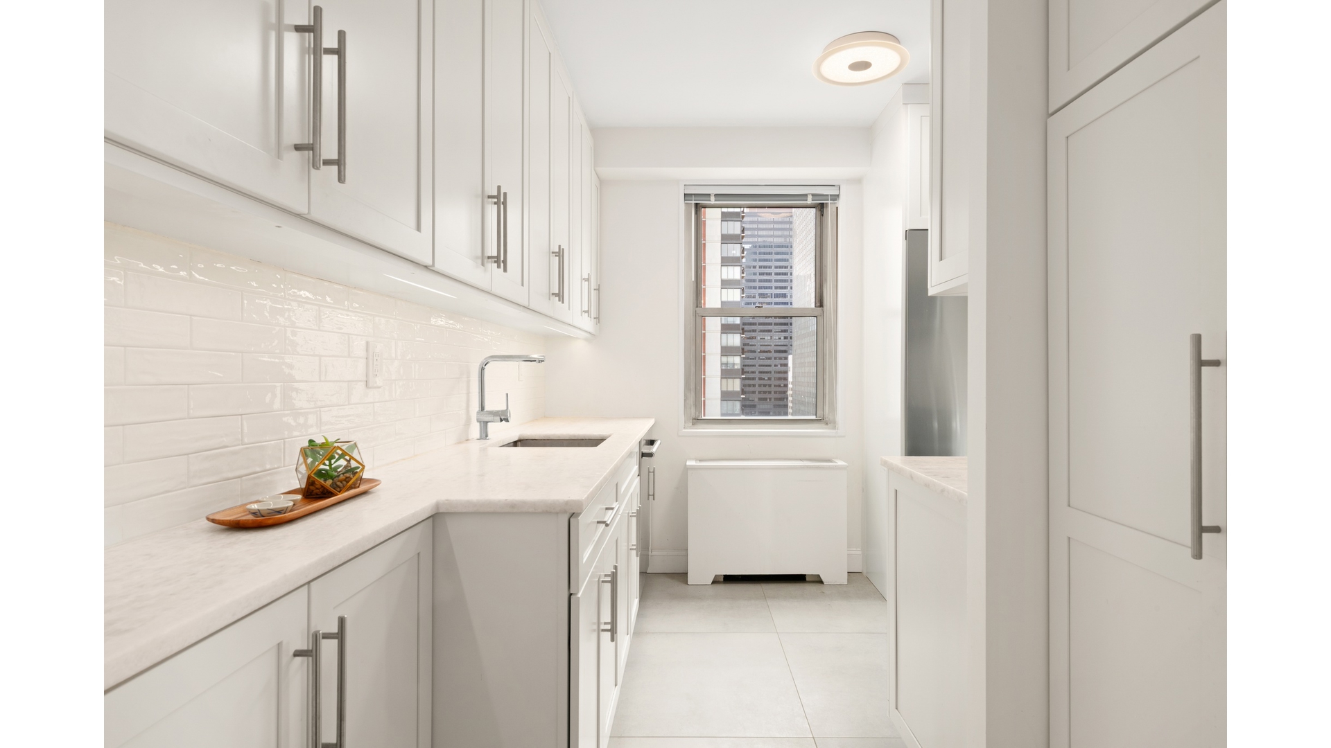 300 East 40th Street 27B Murray Hill New York NY 10016