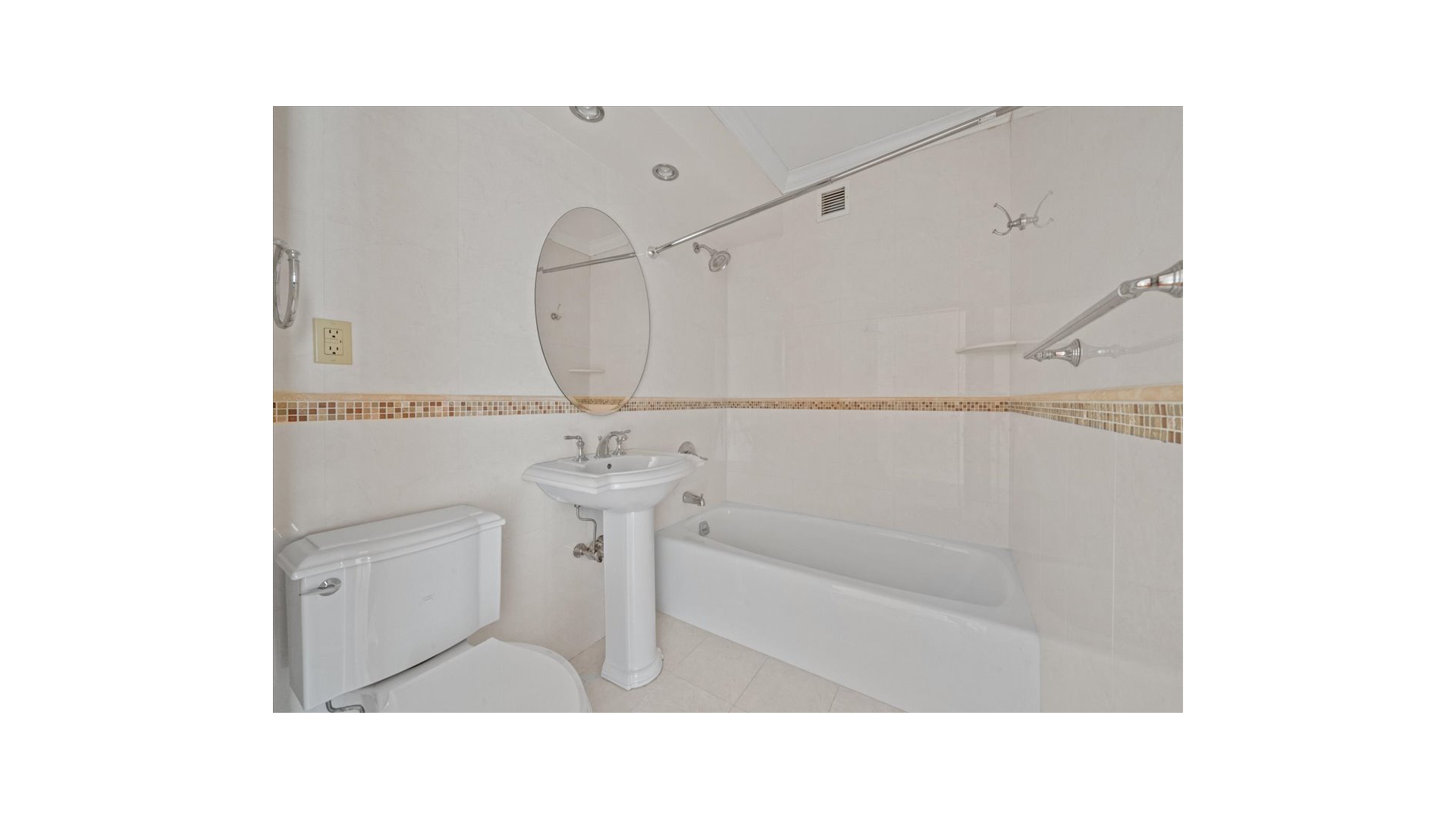 3511 Cambridge Avenue 6B Riverdale Bronx NY 10463