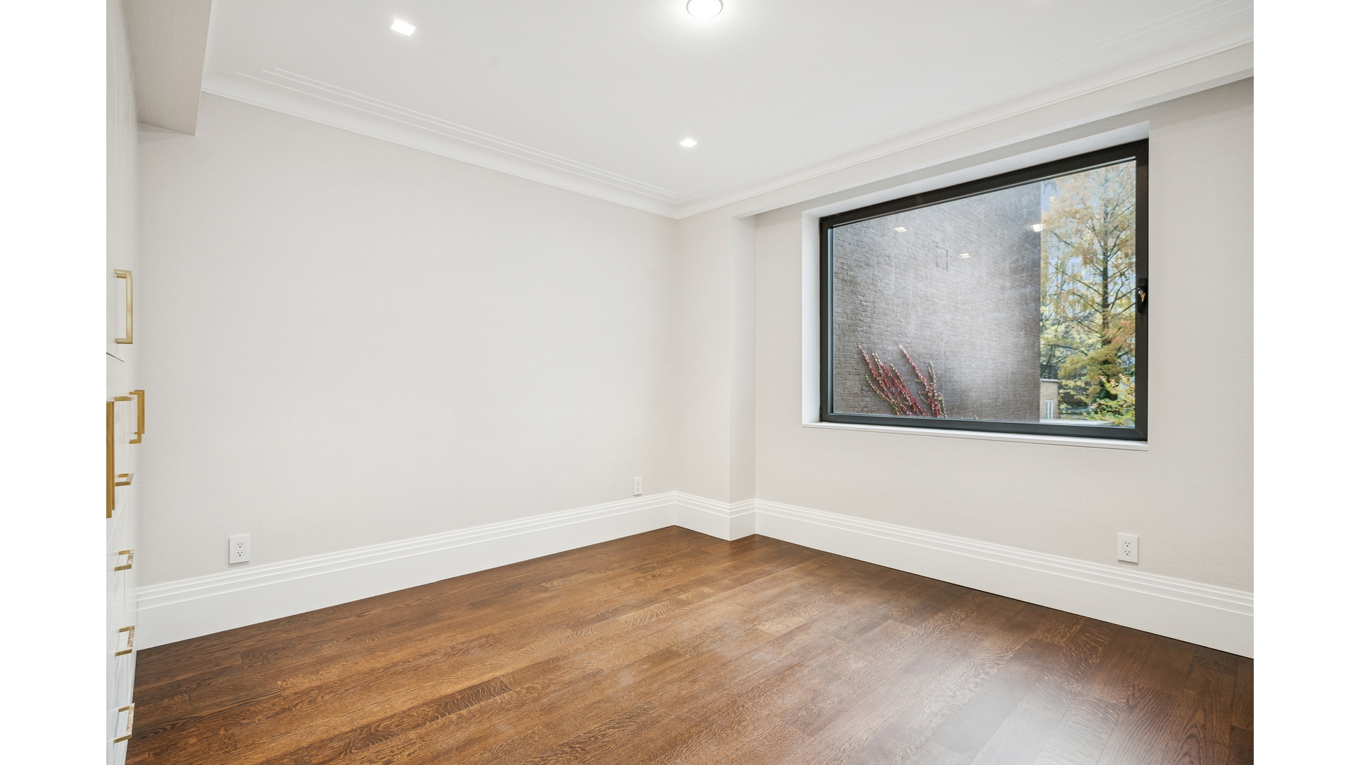 923 Fifth Avenue 4A Upper East Side New York NY 10021