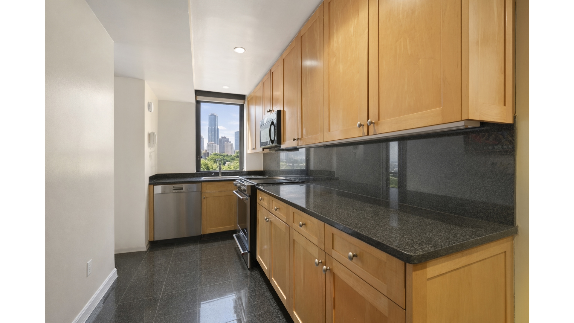 100 United Nations Plaza 8BC Turtle Bay New York NY 10017