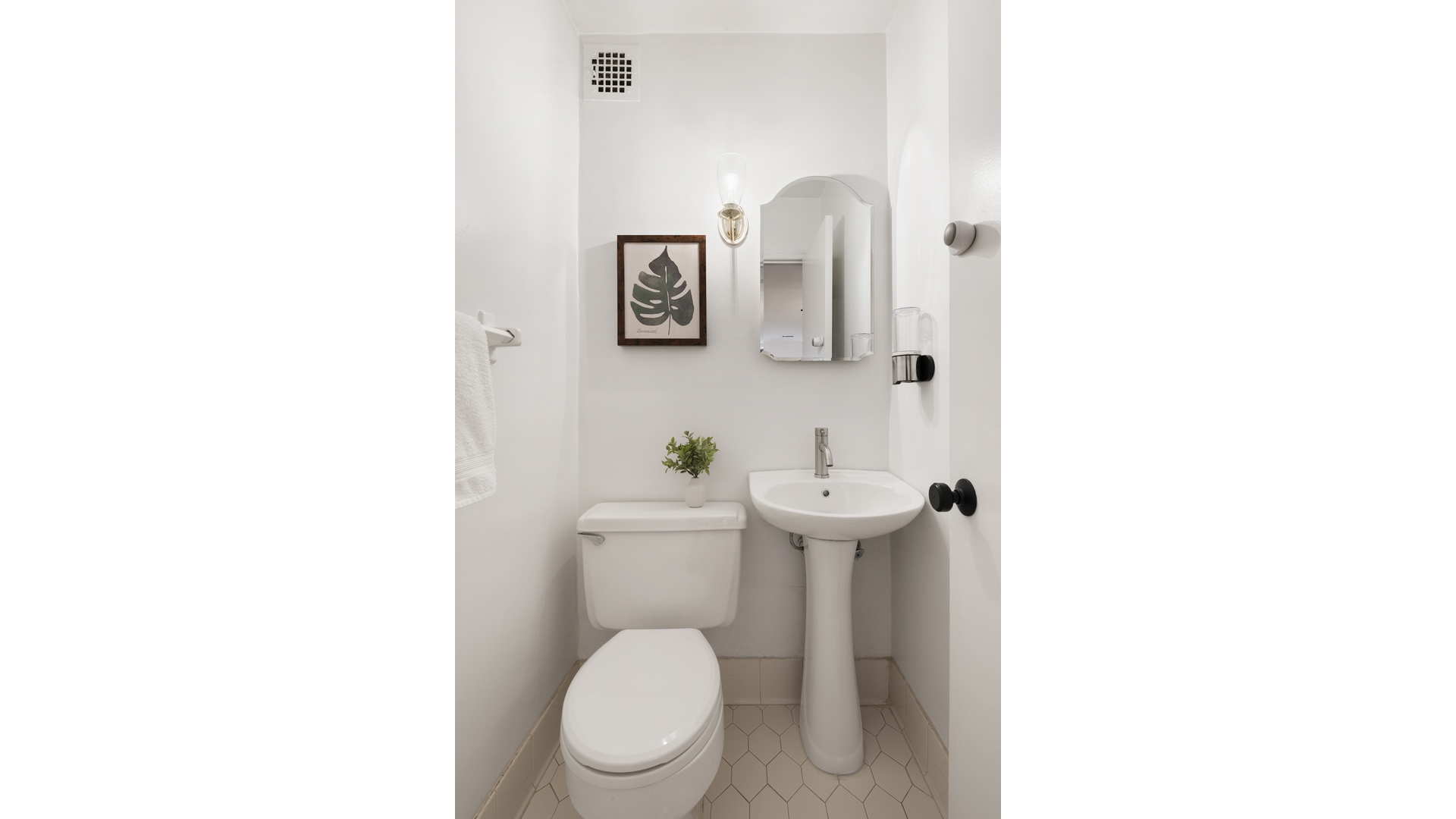 314 East 50th Street 1E Turtle Bay New York NY 10022