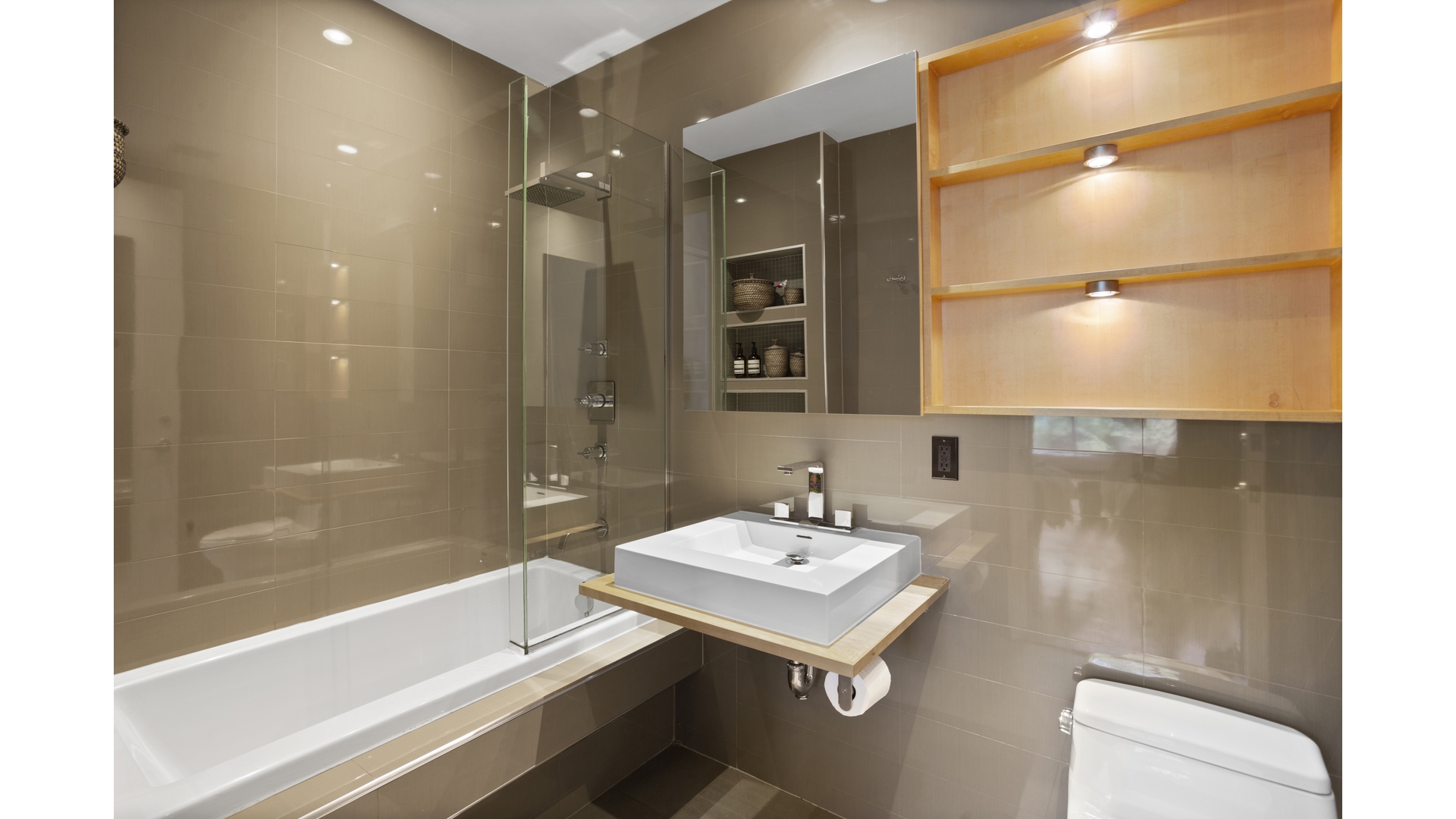 120 North 7th Street 2C Williamsburg Brooklyn NY 11249