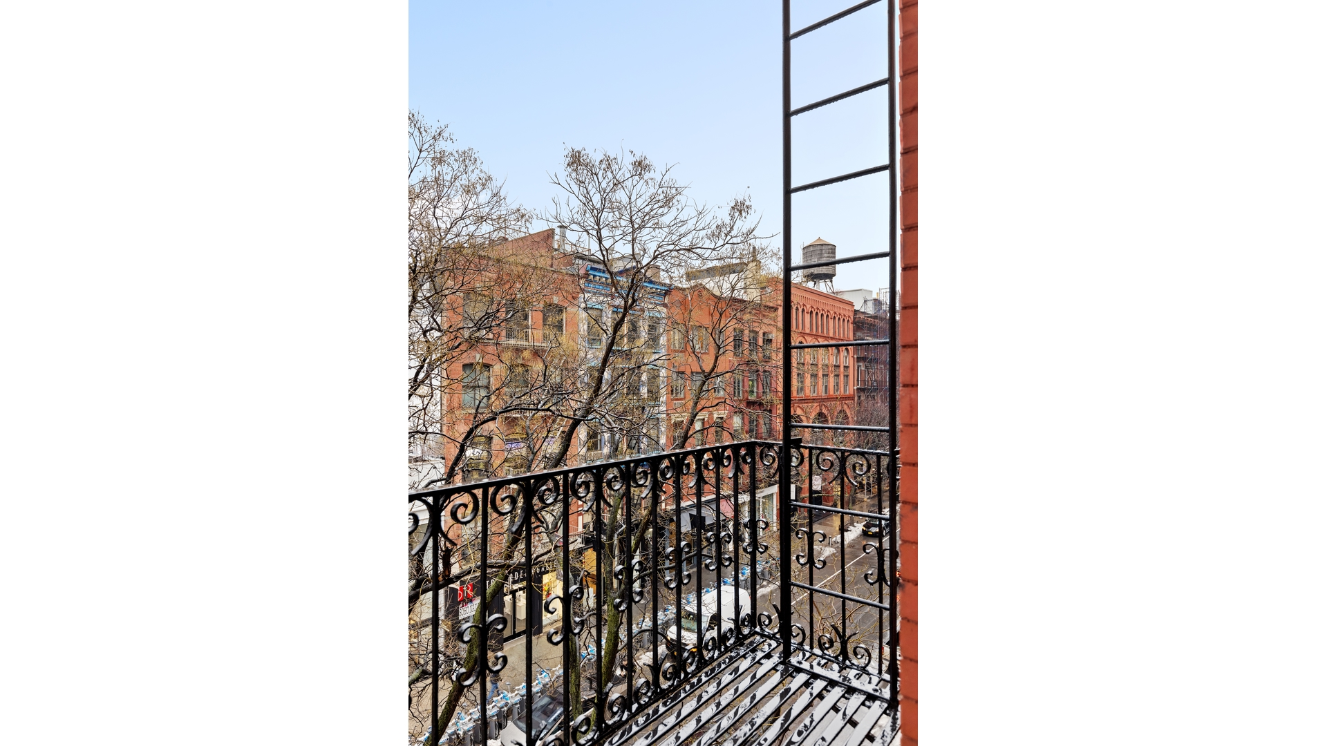 451 West Broadway 4N Soho New York NY 10012