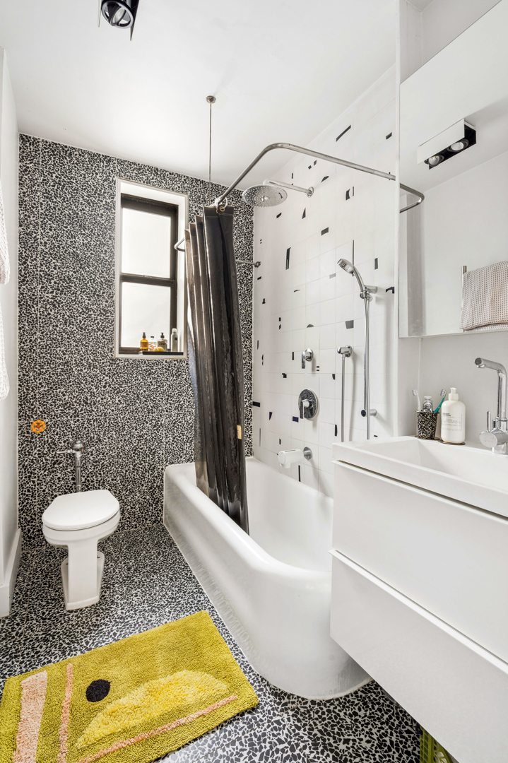 825 Walton Avenue Mott Haven Bronx NY 10451