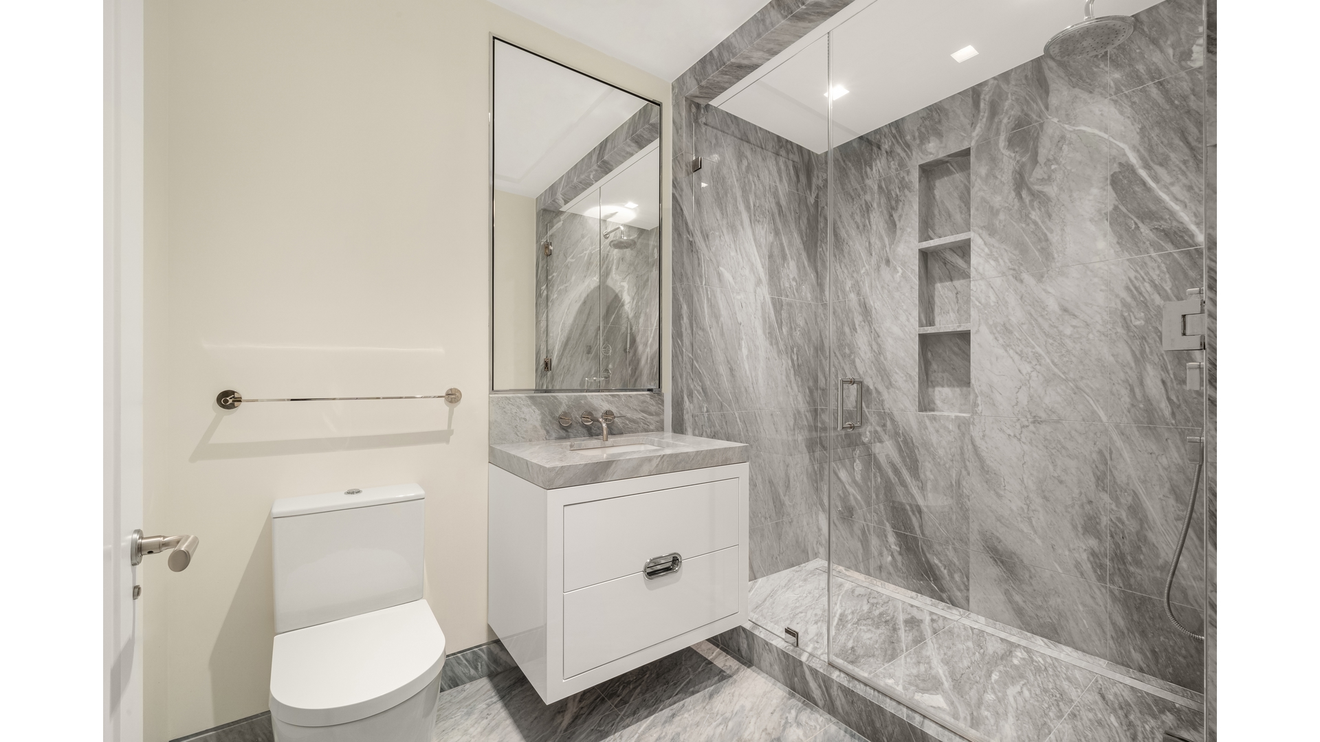 225 West 86th Street Upper West Side New York NY 10024