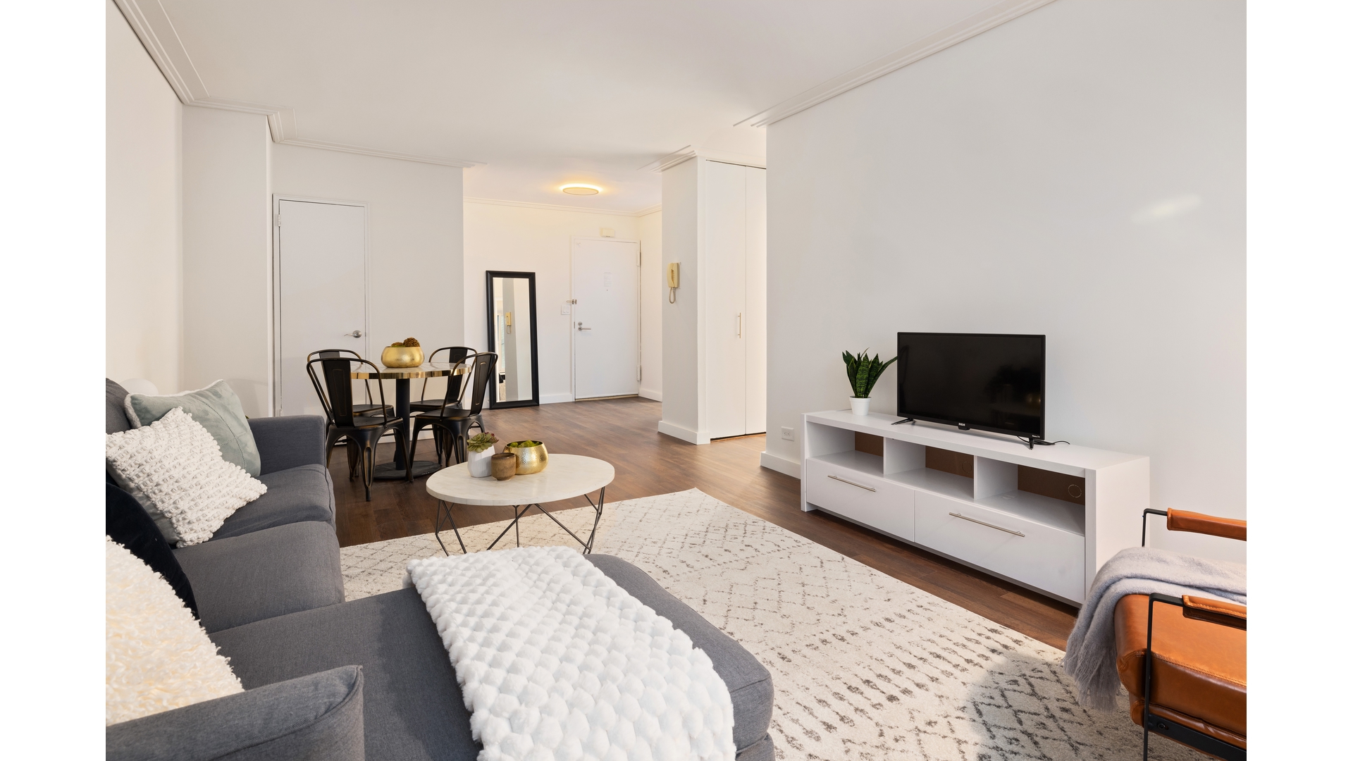 230 West 55th Street 28A Midtown West New York NY 10019