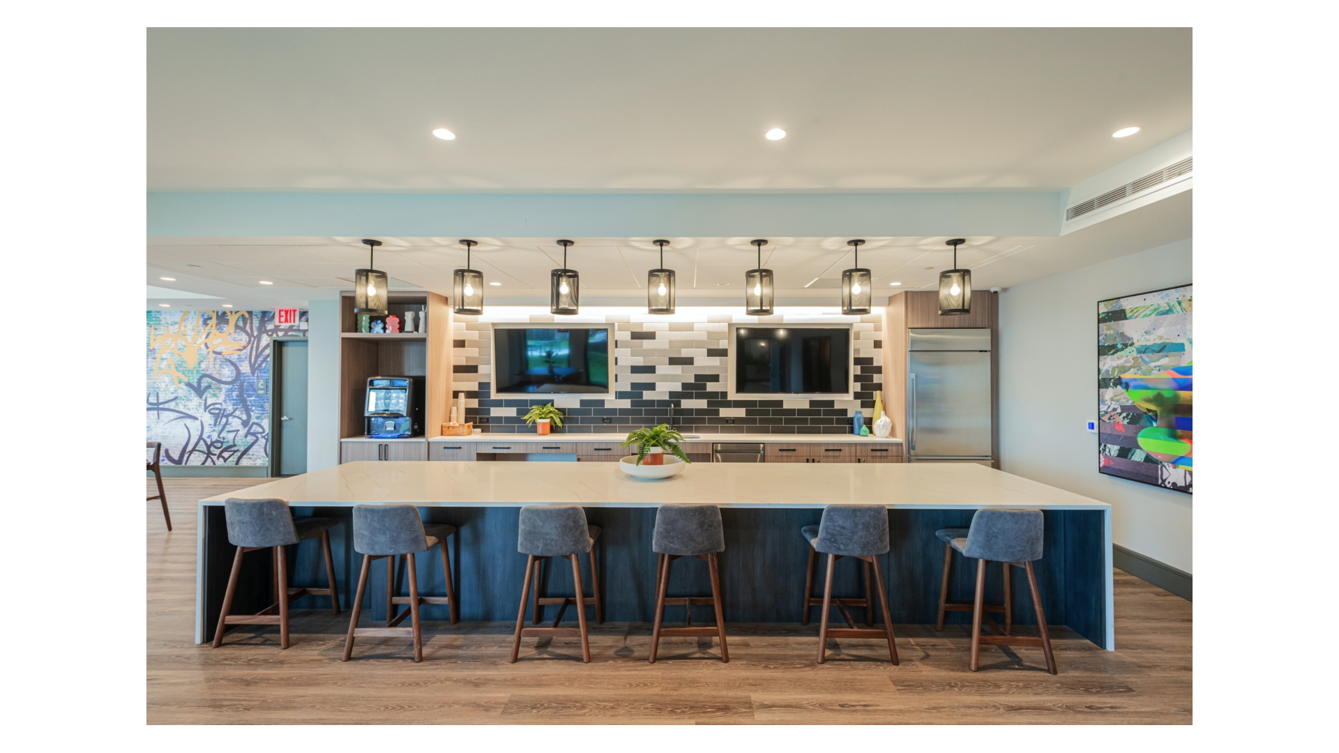 2319 Third Avenue East Harlem New York NY 10027