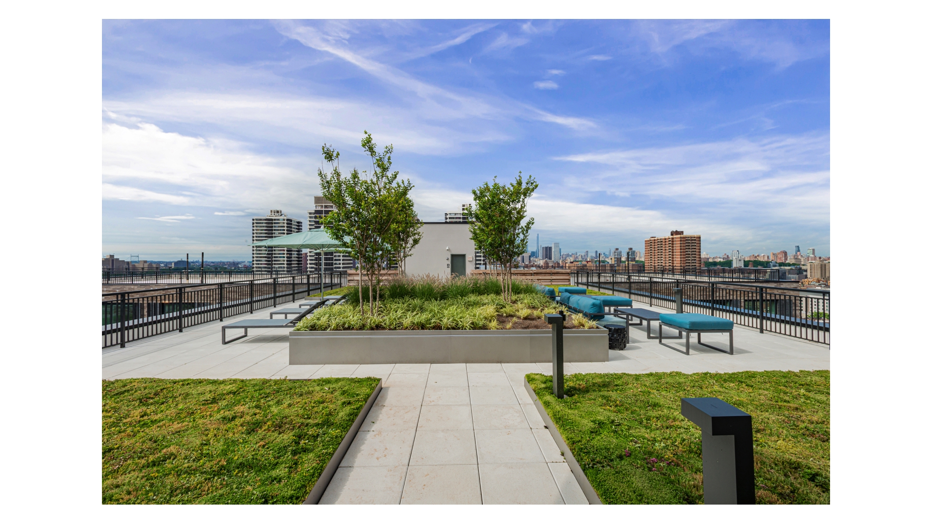 2319 Third Avenue East Harlem New York NY 10027