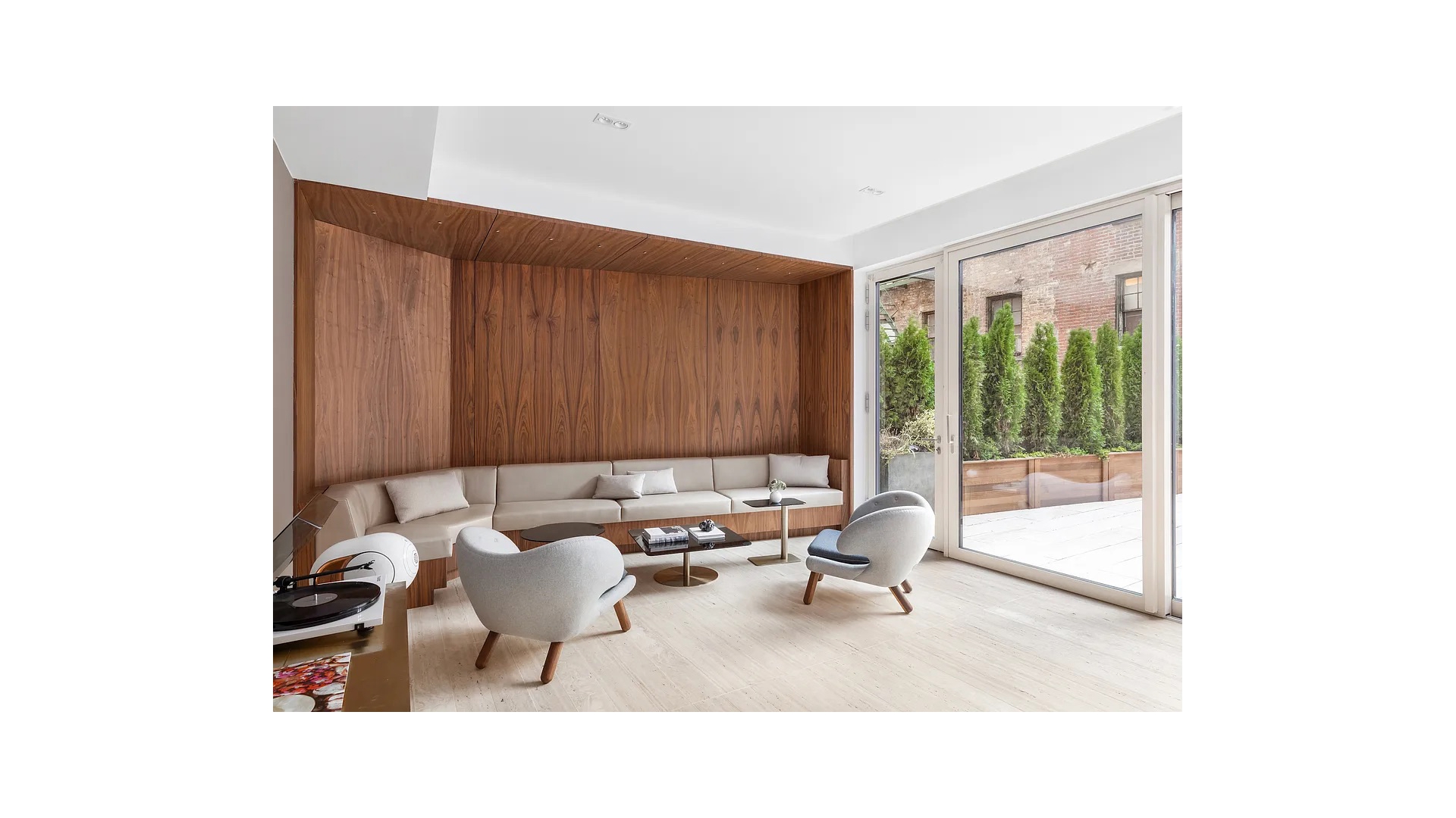 32 East 1st Street 5A E. Greenwich Village New York NY 10003