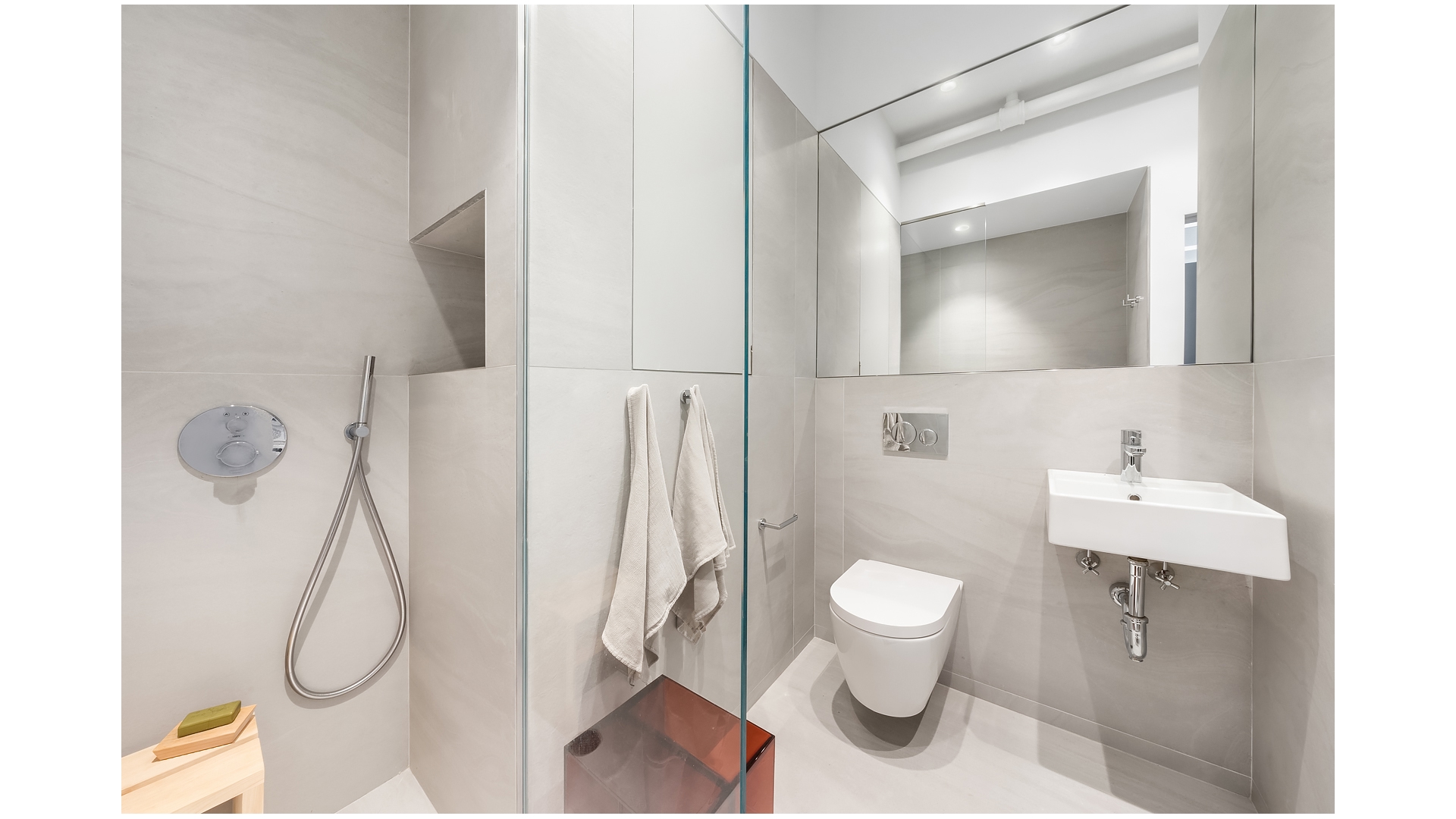 448 West 37th Street A9 Clinton New York NY 10018