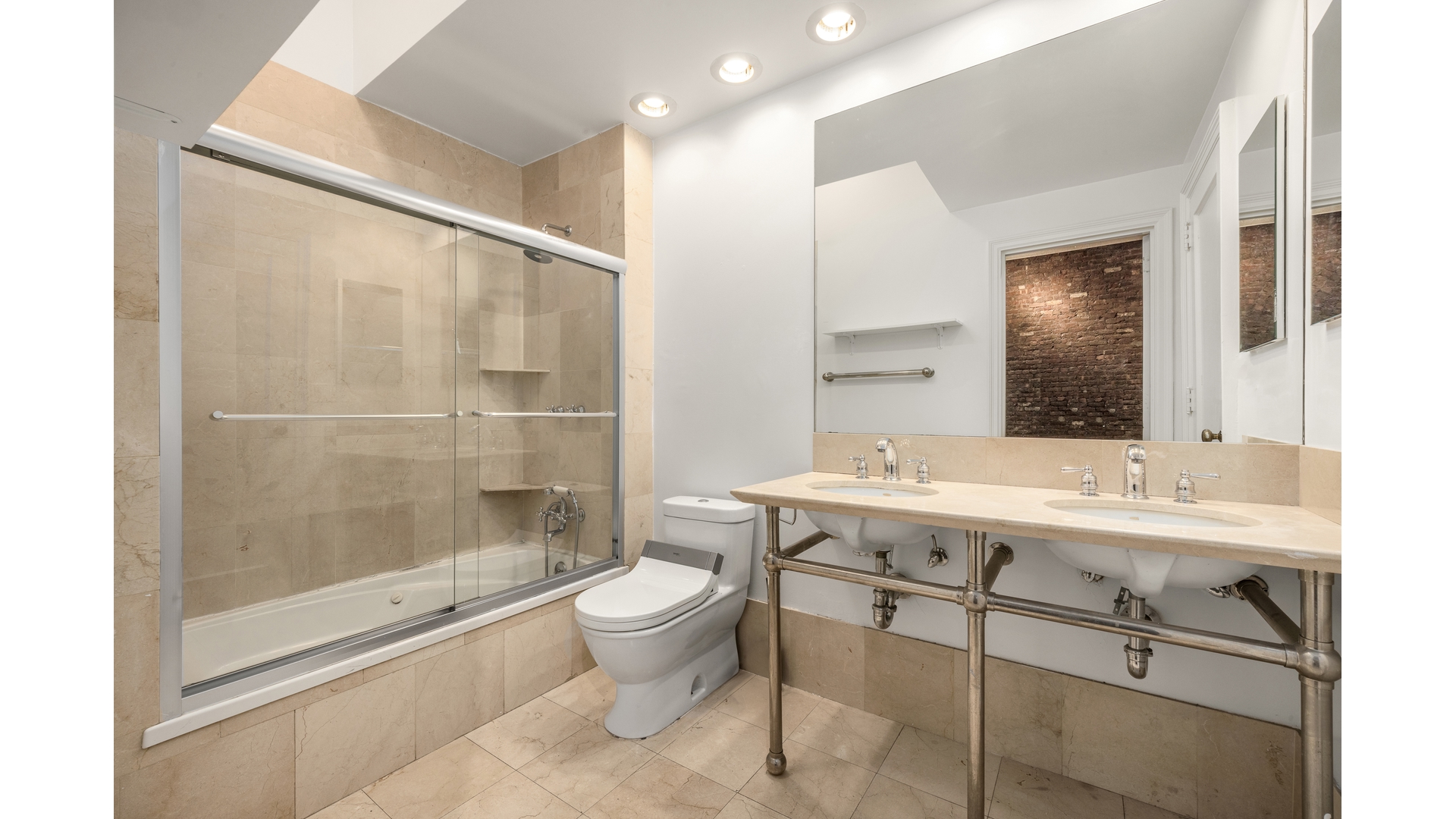 62 Grand Street 2 Soho New York NY 10013