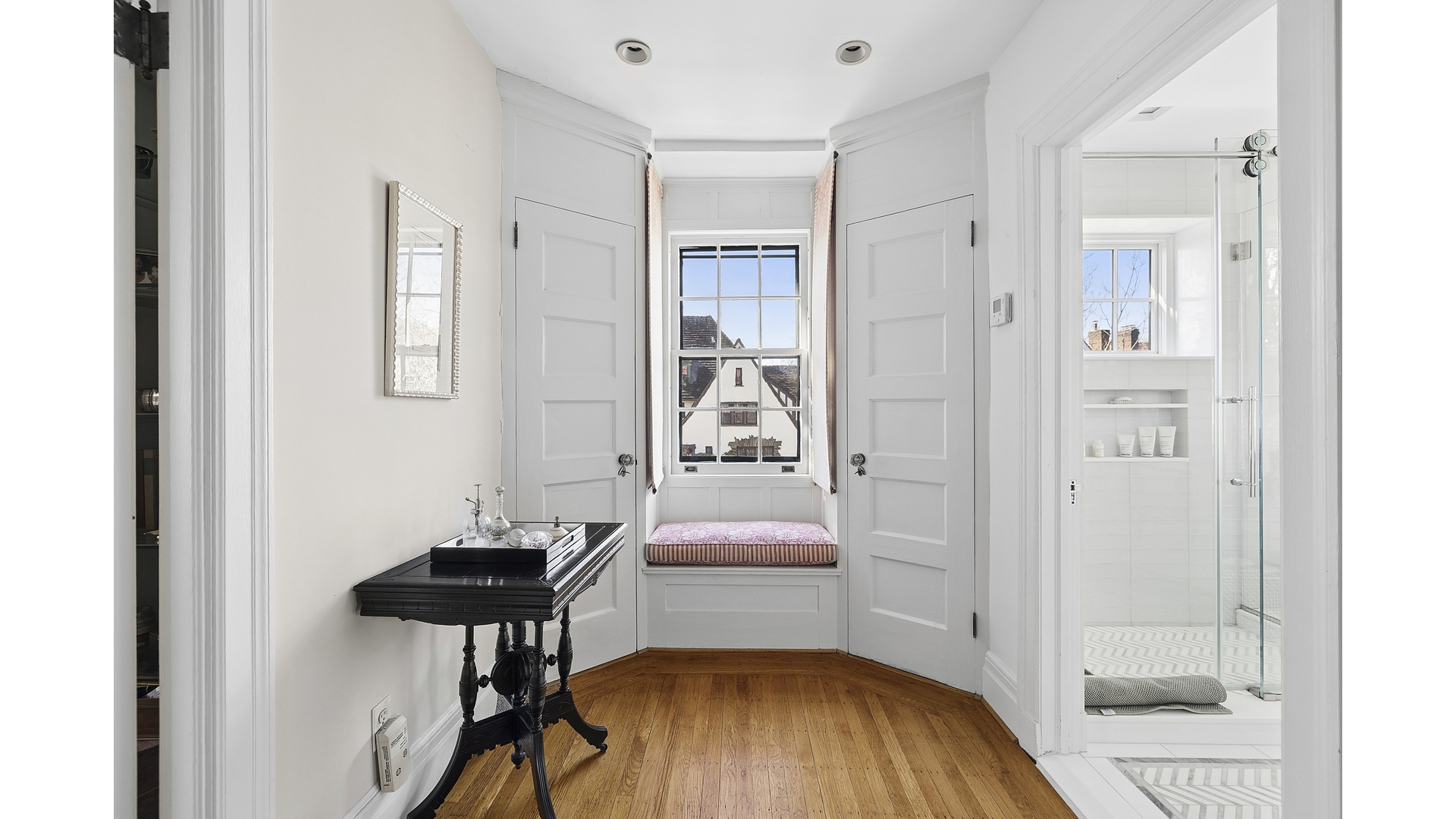 205 Puritan Avenue Forest Hills Queens NY 11375