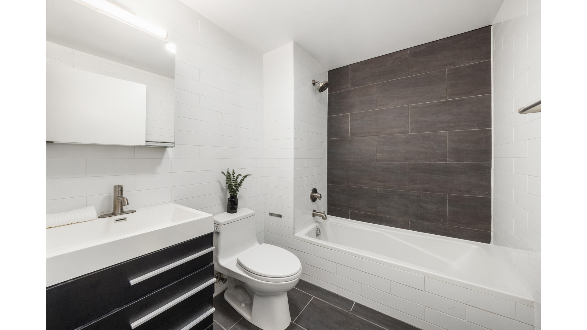 97 Waverly Avenue 2 Clinton Hill Brooklyn NY 11205