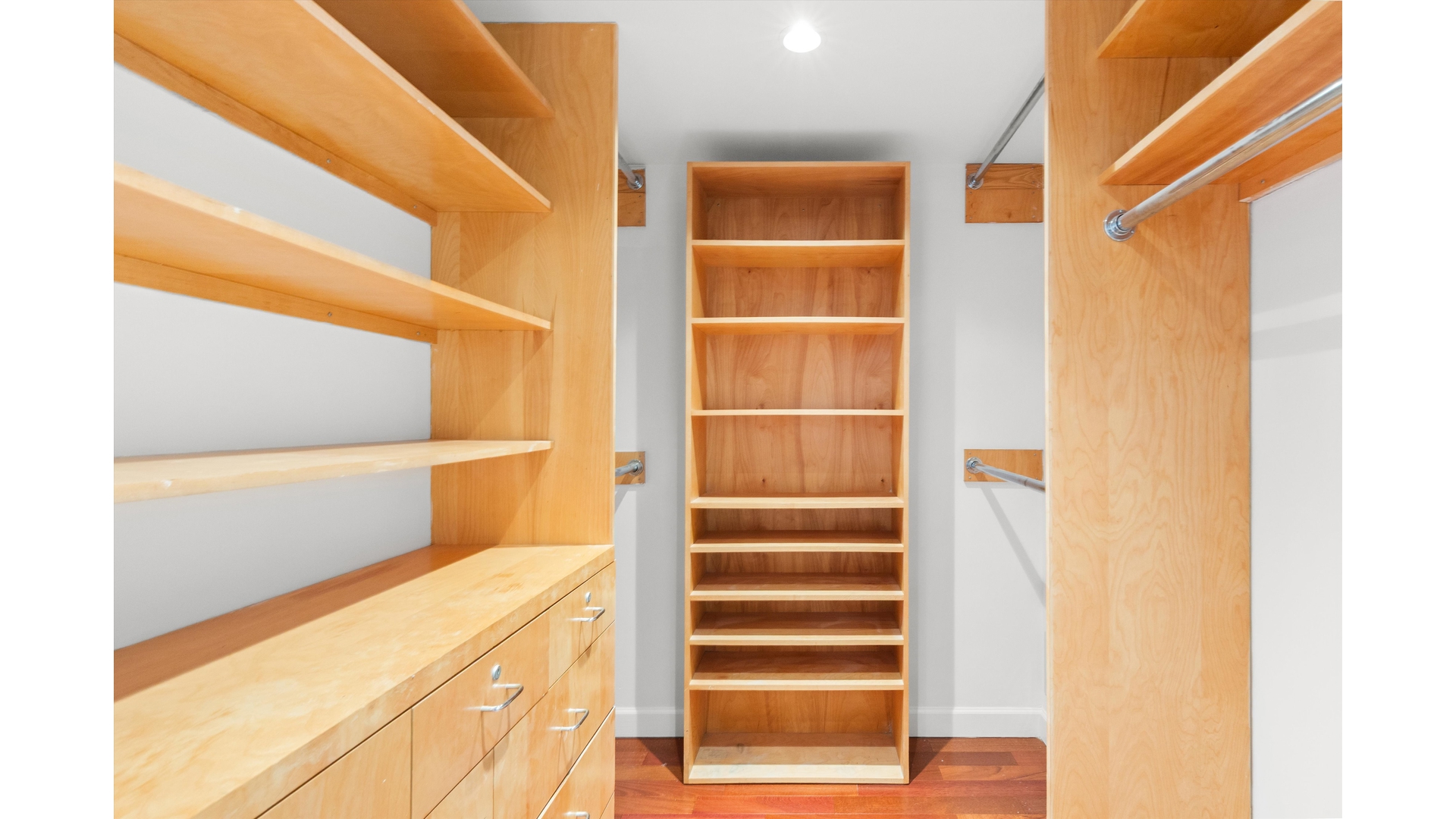 400 East 54th Street 15CD Sutton Place New York NY 10022