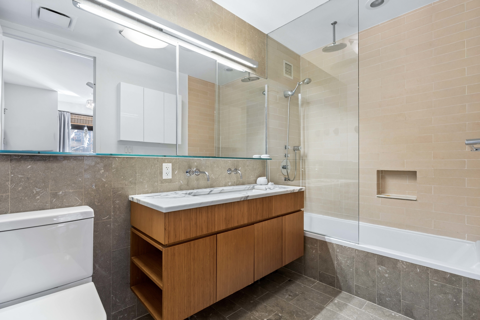 406 West 45th Street 3D Clinton New York NY 10036