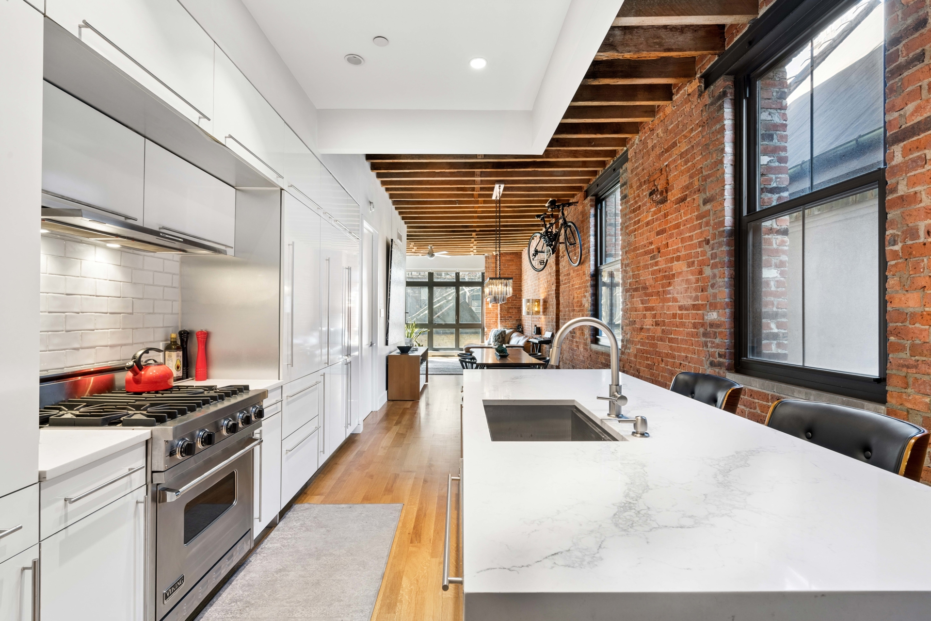 406 West 45th Street 3D Clinton New York NY 10036