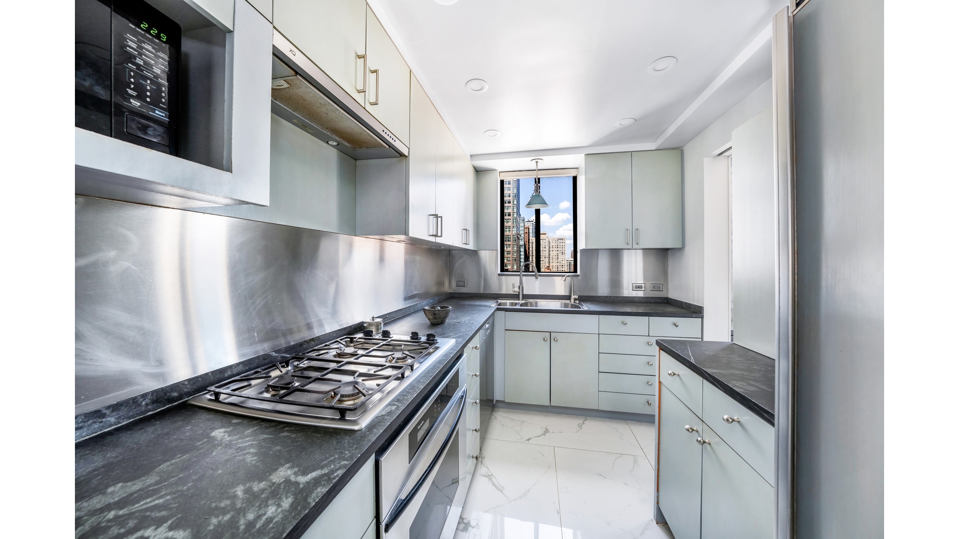 309 East 49th Street PH1 Turtle Bay New York NY 10017