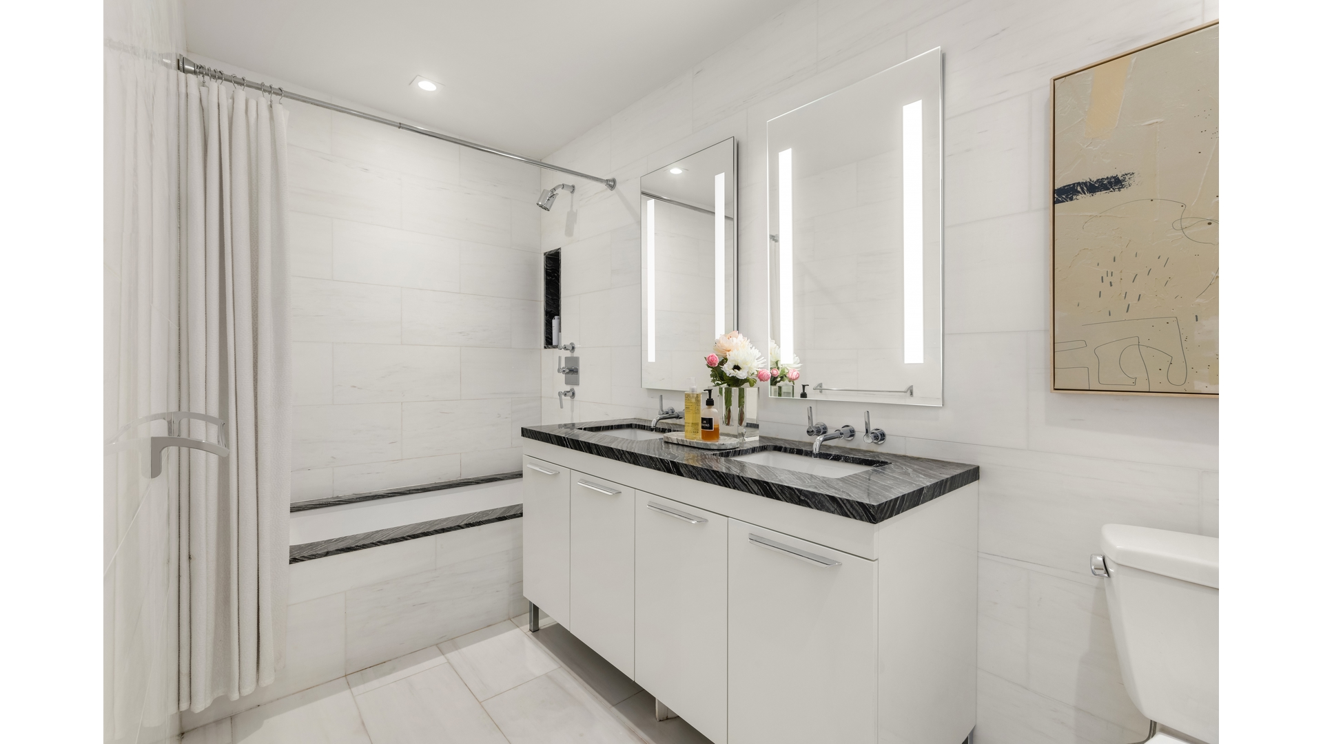 230 East 20th Street Gramercy Park New York NY 10003