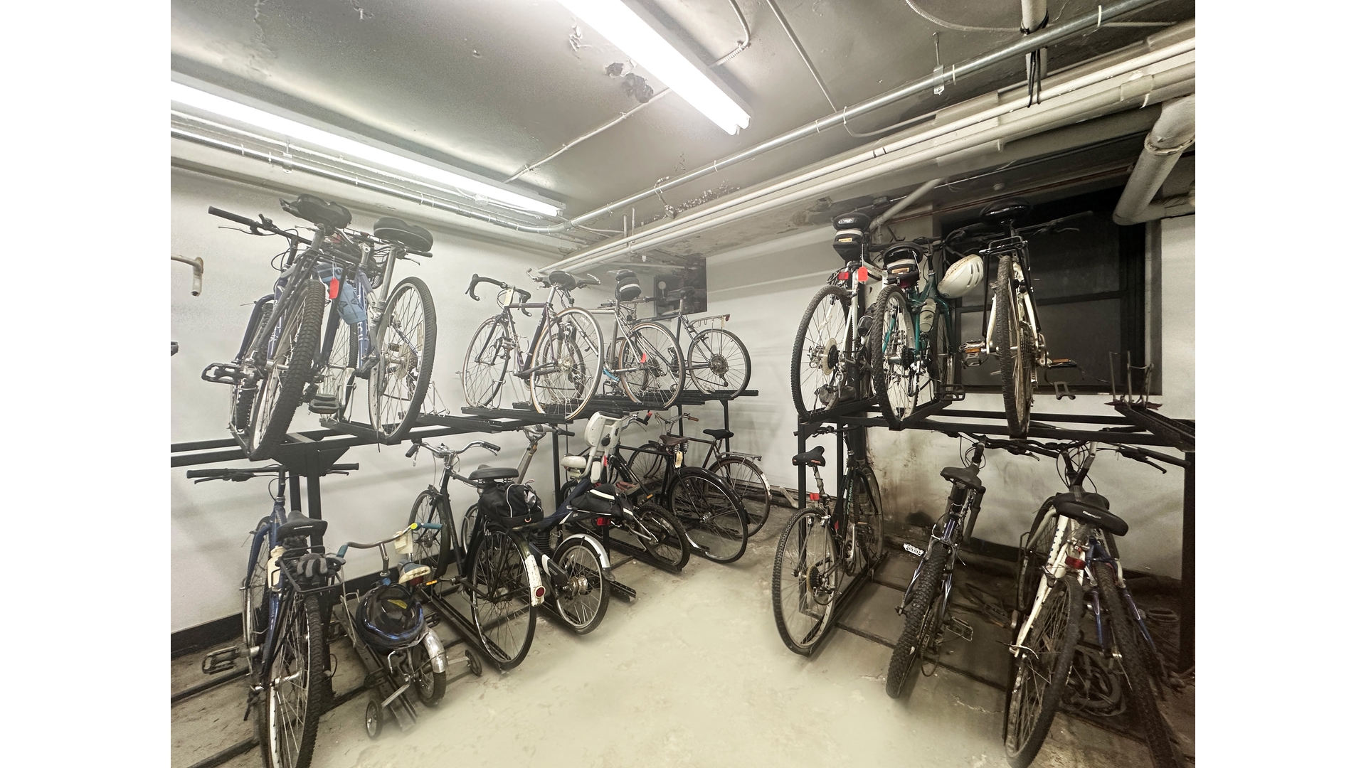 40 East 83rd Street Upper East Side New York NY 10028