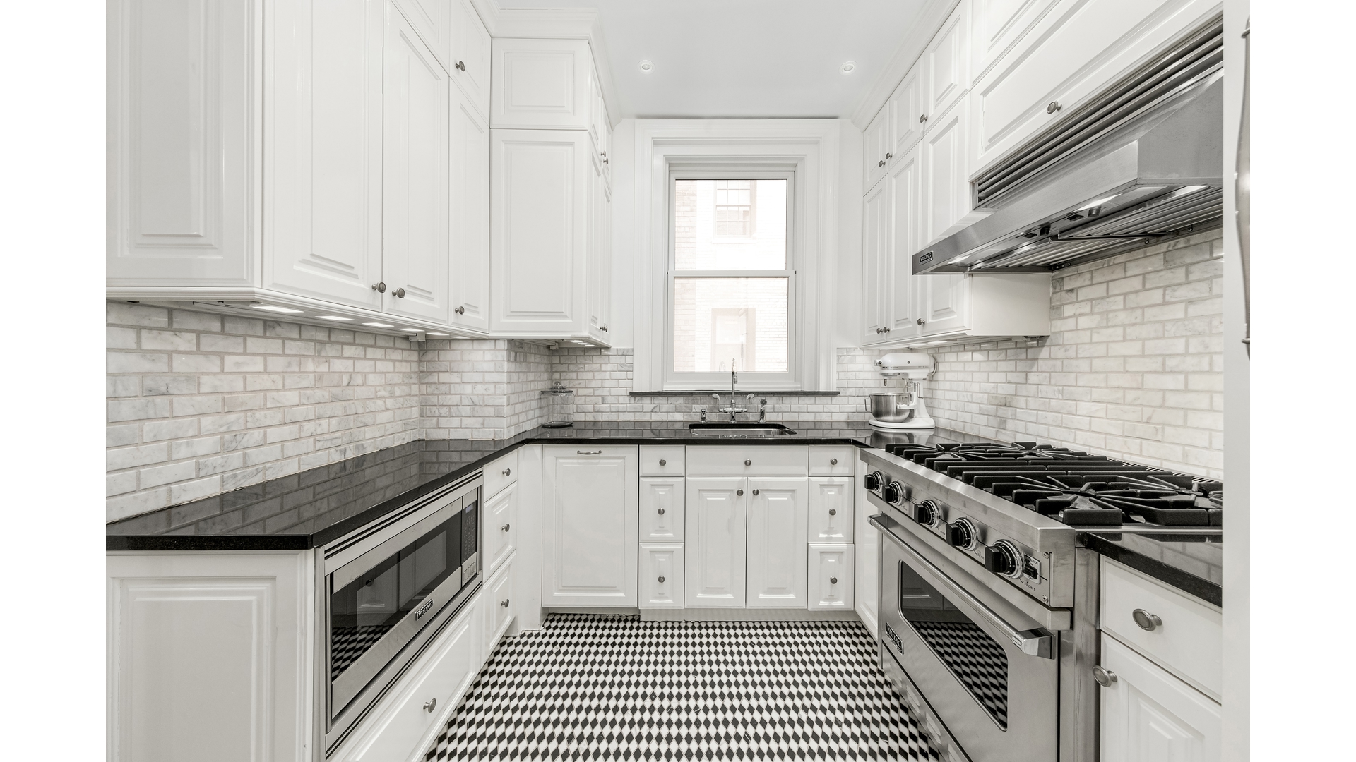 1060 Park Avenue 11E Carnegie Hill New York NY 10128