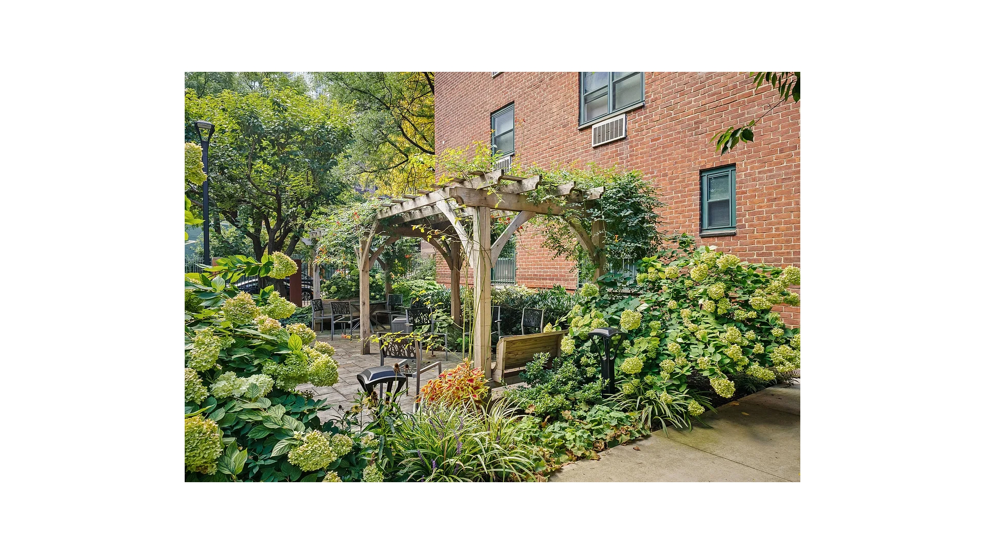 122 Ashland Place Downtown Brooklyn NY 11201