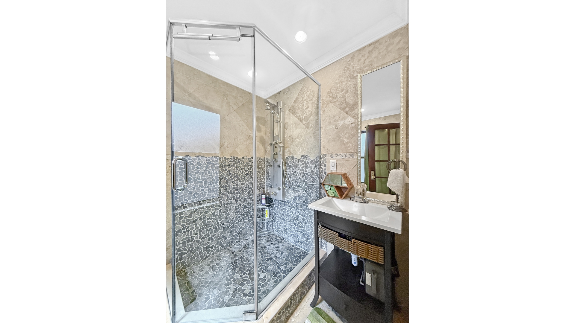 916 Putnam Avenue Bedford Stuyvesant Brooklyn NY 11221