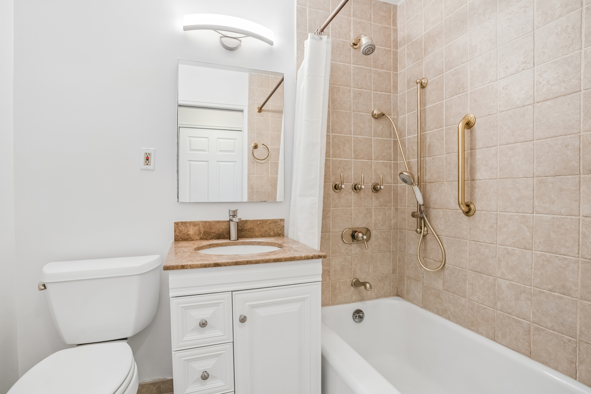 305 East 40th Street 11P Tudor City New York NY 10016