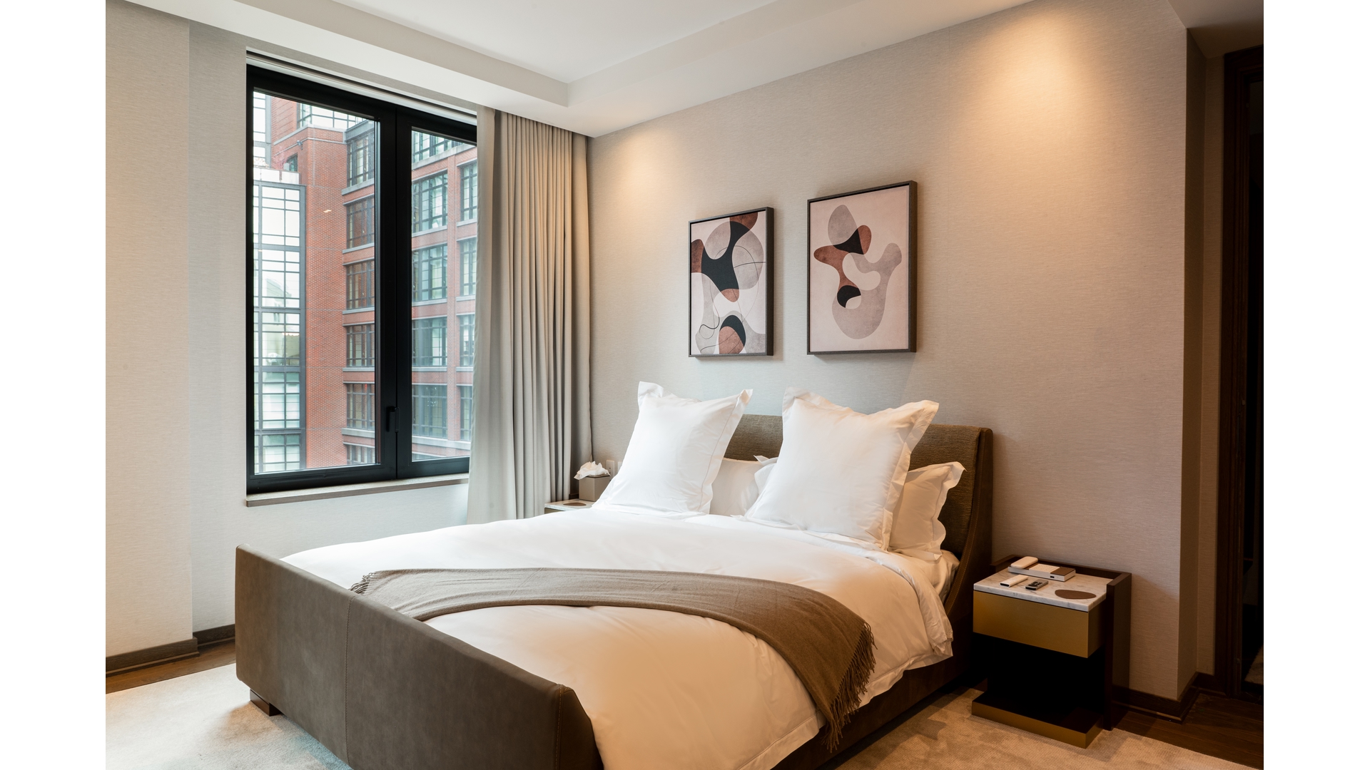 401 West Street 6 W. Greenwich Village New York NY 10014