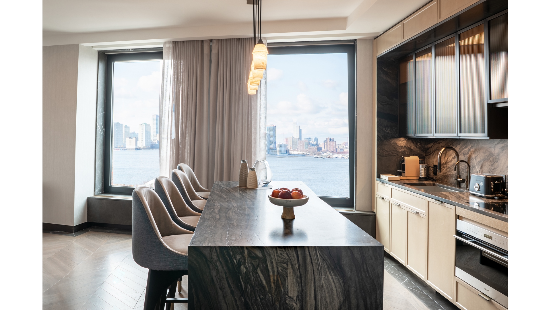 401 West Street 6 W. Greenwich Village New York NY 10014