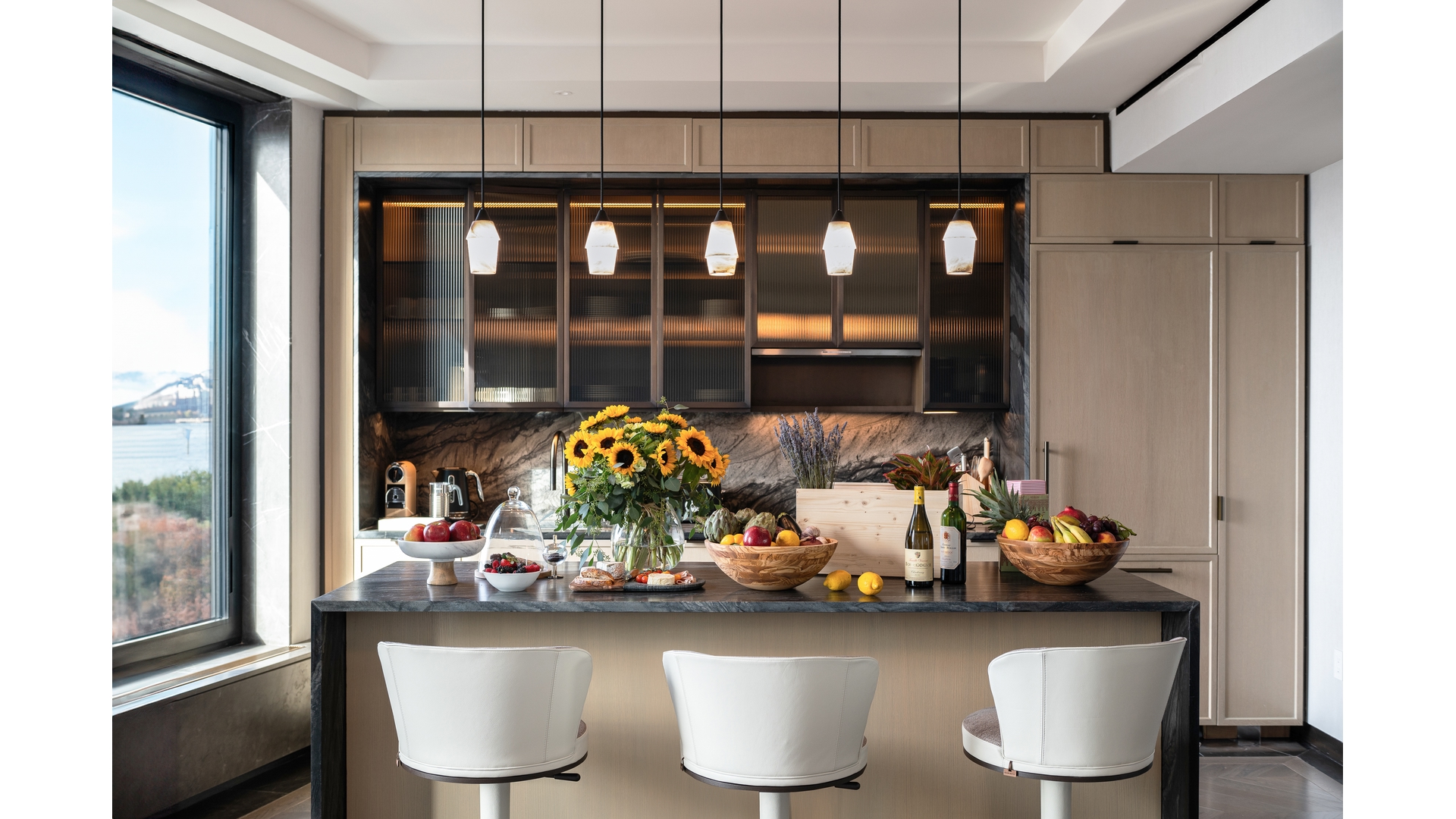 401 West Street 6 W. Greenwich Village New York NY 10014