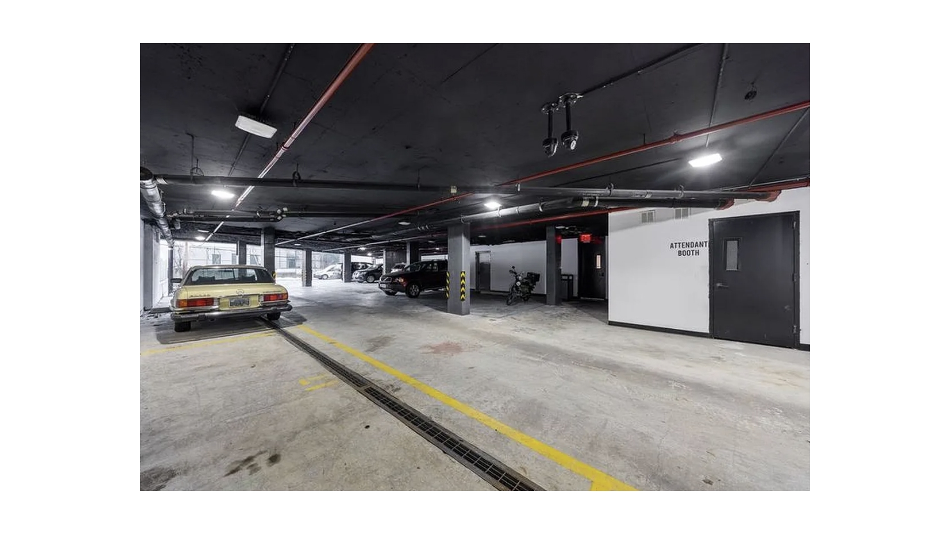 1042 President Street 5F Crown Heights Brooklyn NY 11225