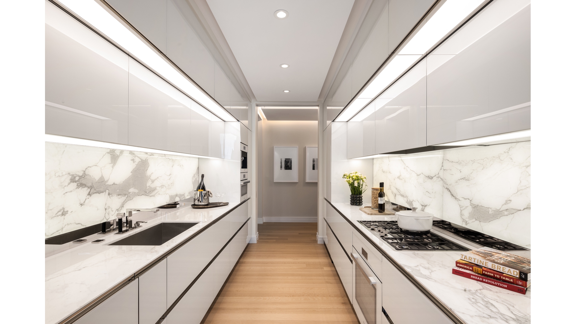 53 West 53rd Street 21D Midtown West New York NY 10019