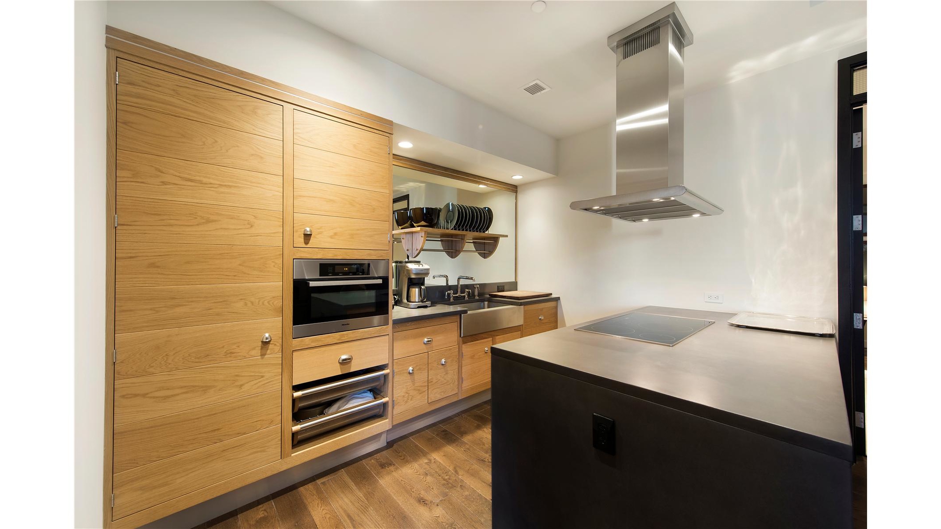 425 West 50th Street 12K Clinton New York NY 10019