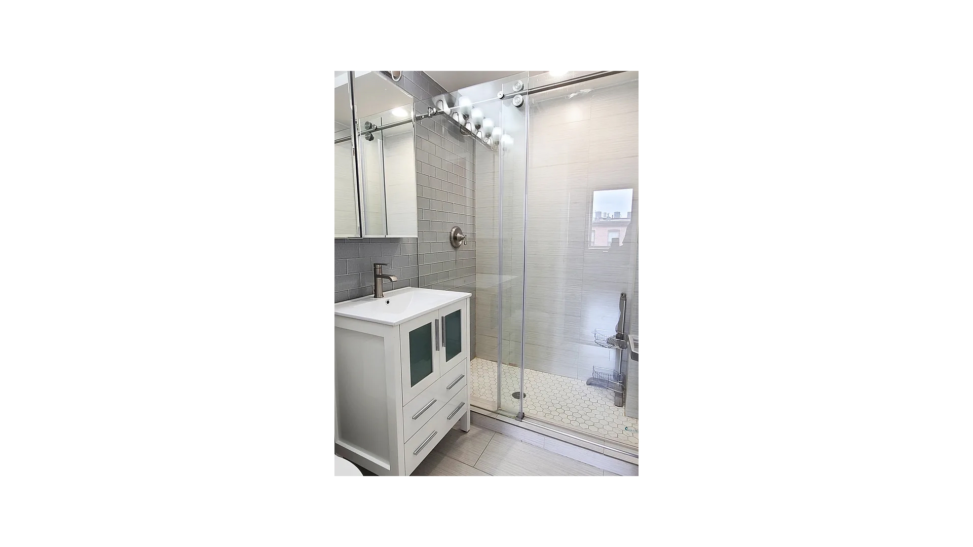 556 State Street 5ES Boerum Hill Brooklyn NY 11217