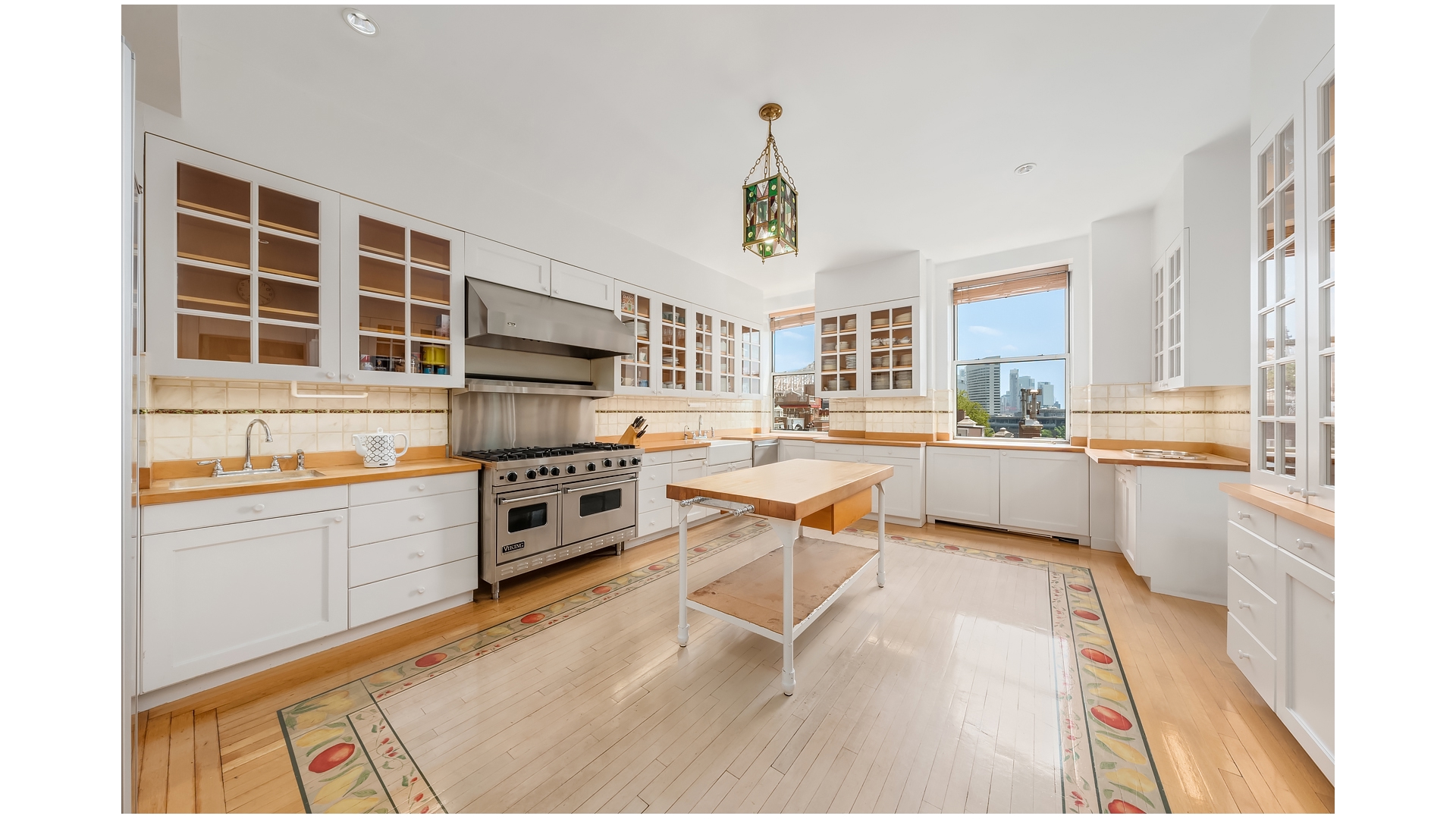 4 Sutton Place 6/7 Sutton Place New York NY 10022