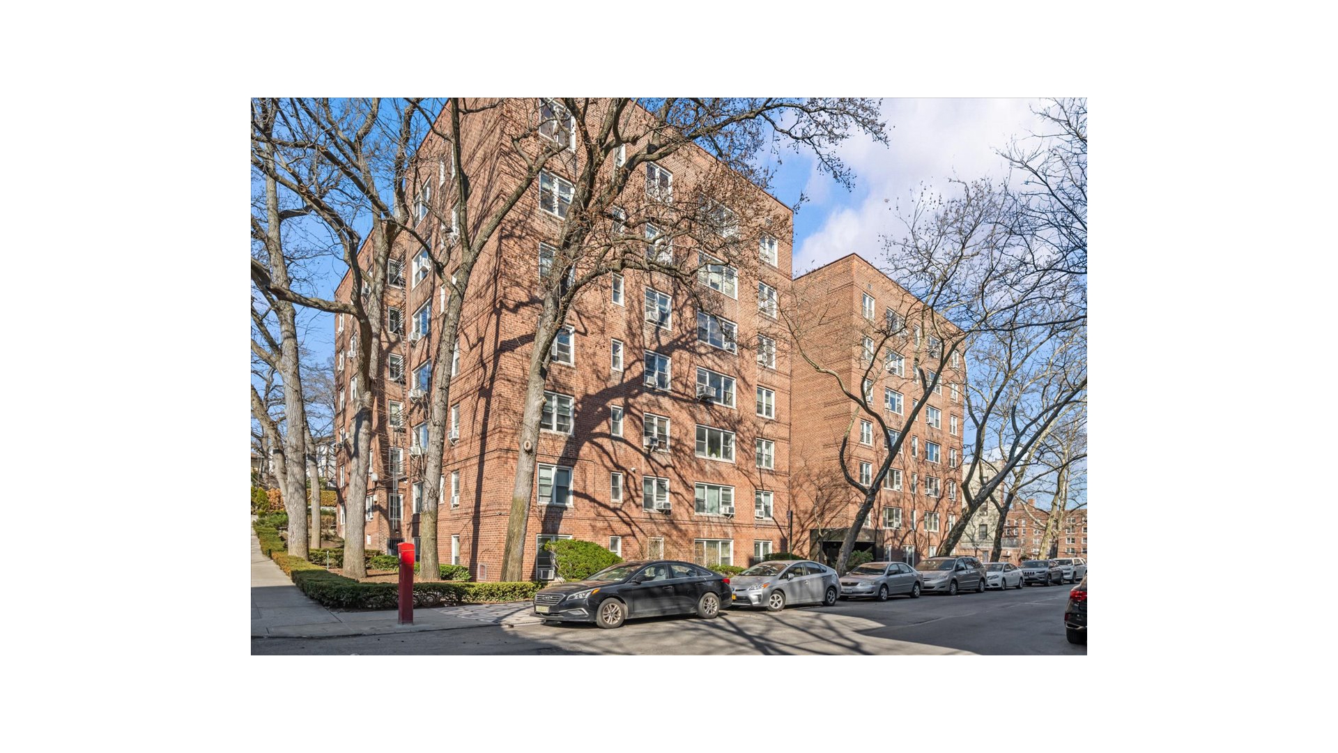 525 West 236th Street 3J Spuyten Duyvil Bronx NY 10463