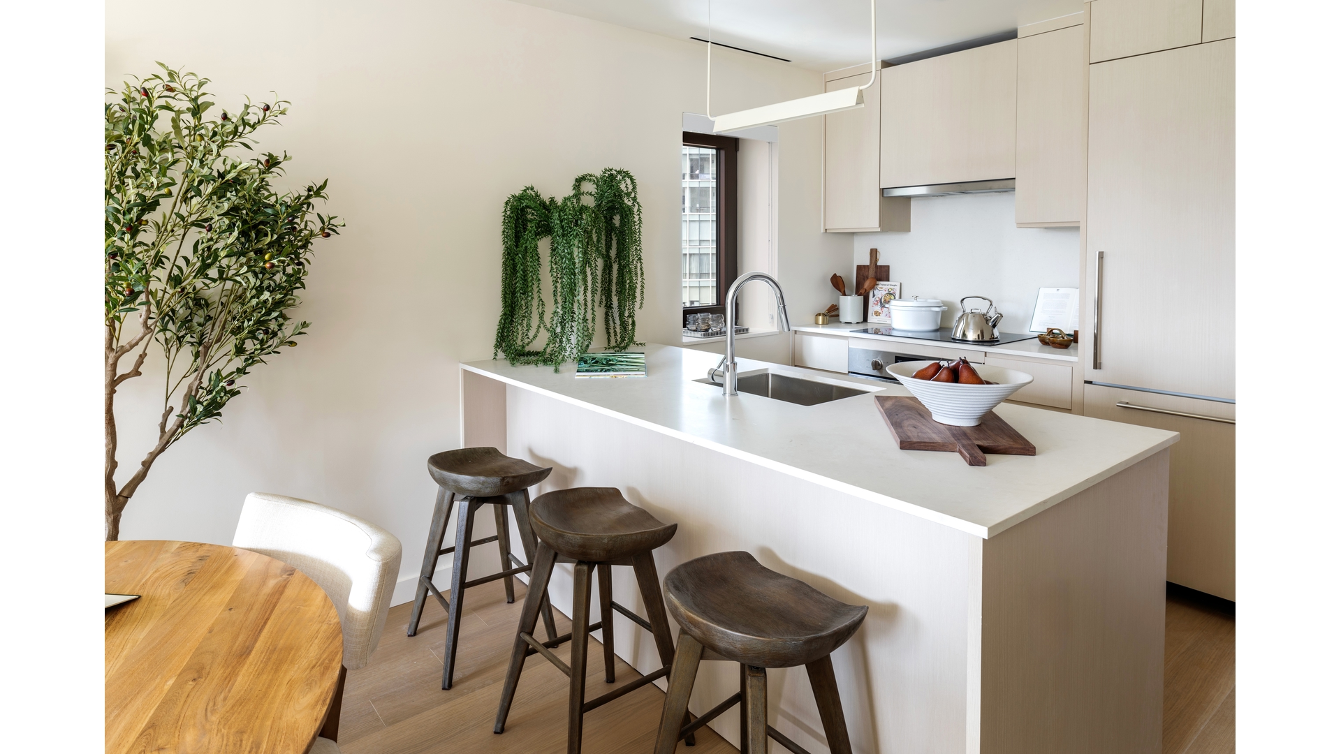 300 East 50th Street Turtle Bay New York NY 10022