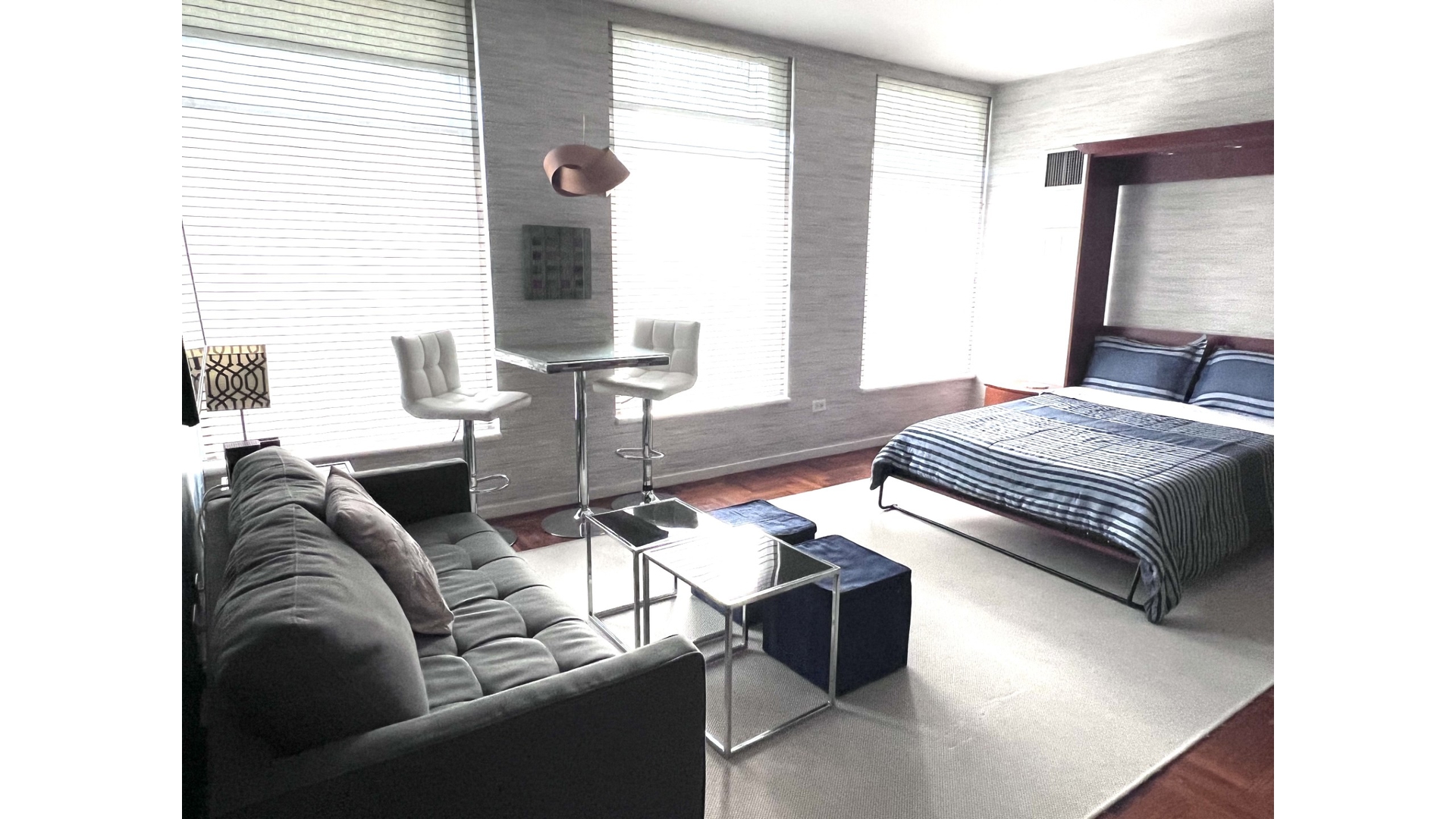 250 East 54th Street 17E Turtle Bay New York NY 10022