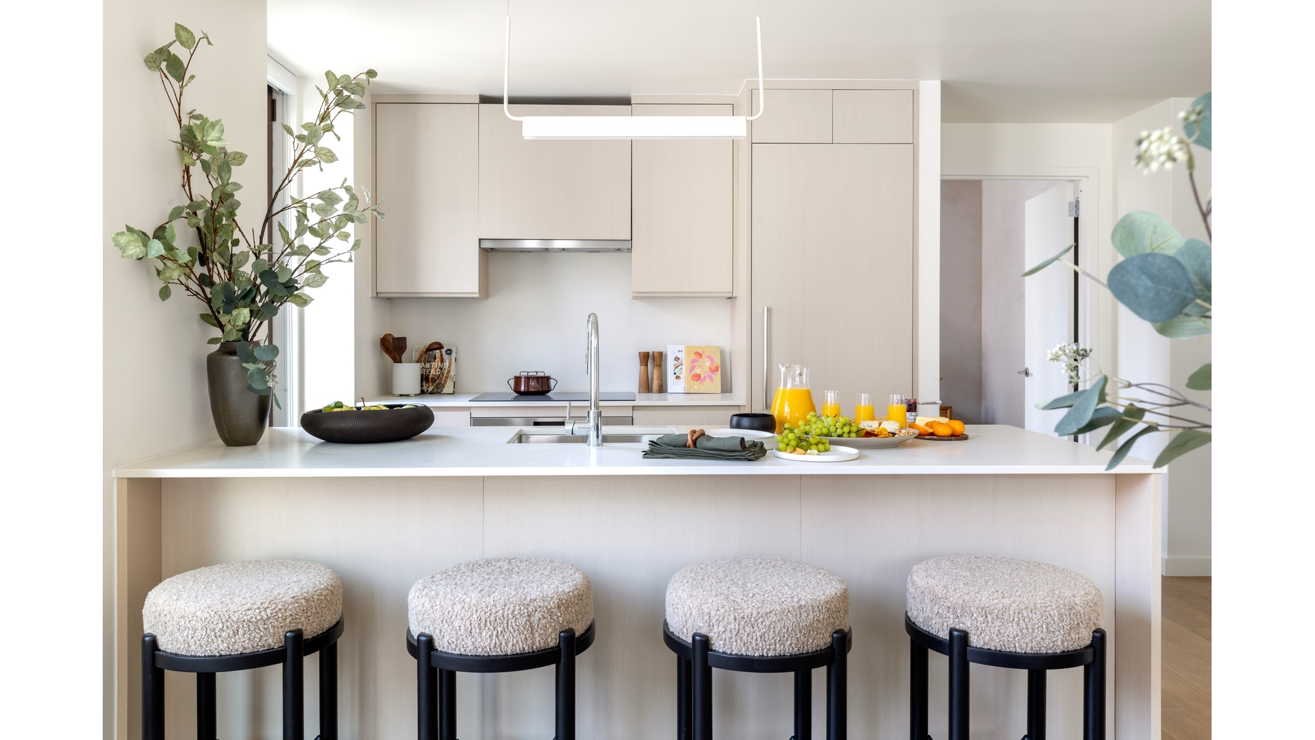 300 East 50th Street Turtle Bay New York NY 10022