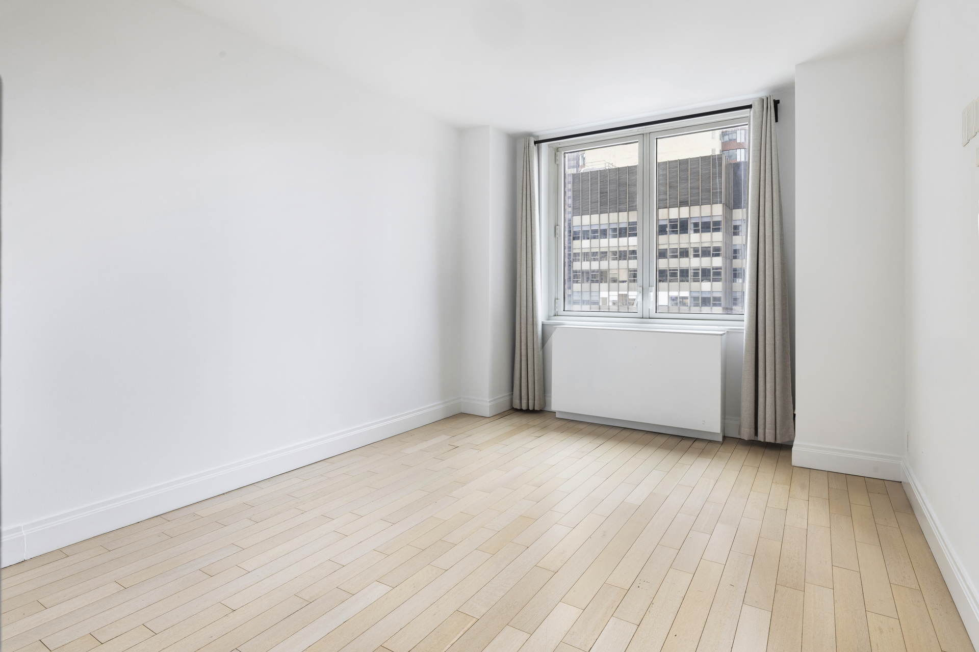 212 East 47th Street 29B Turtle Bay New York NY 10017