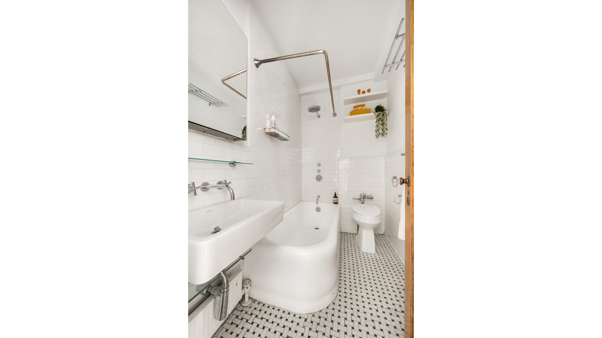 300 West 23rd Street 14M Chelsea New York NY 10011