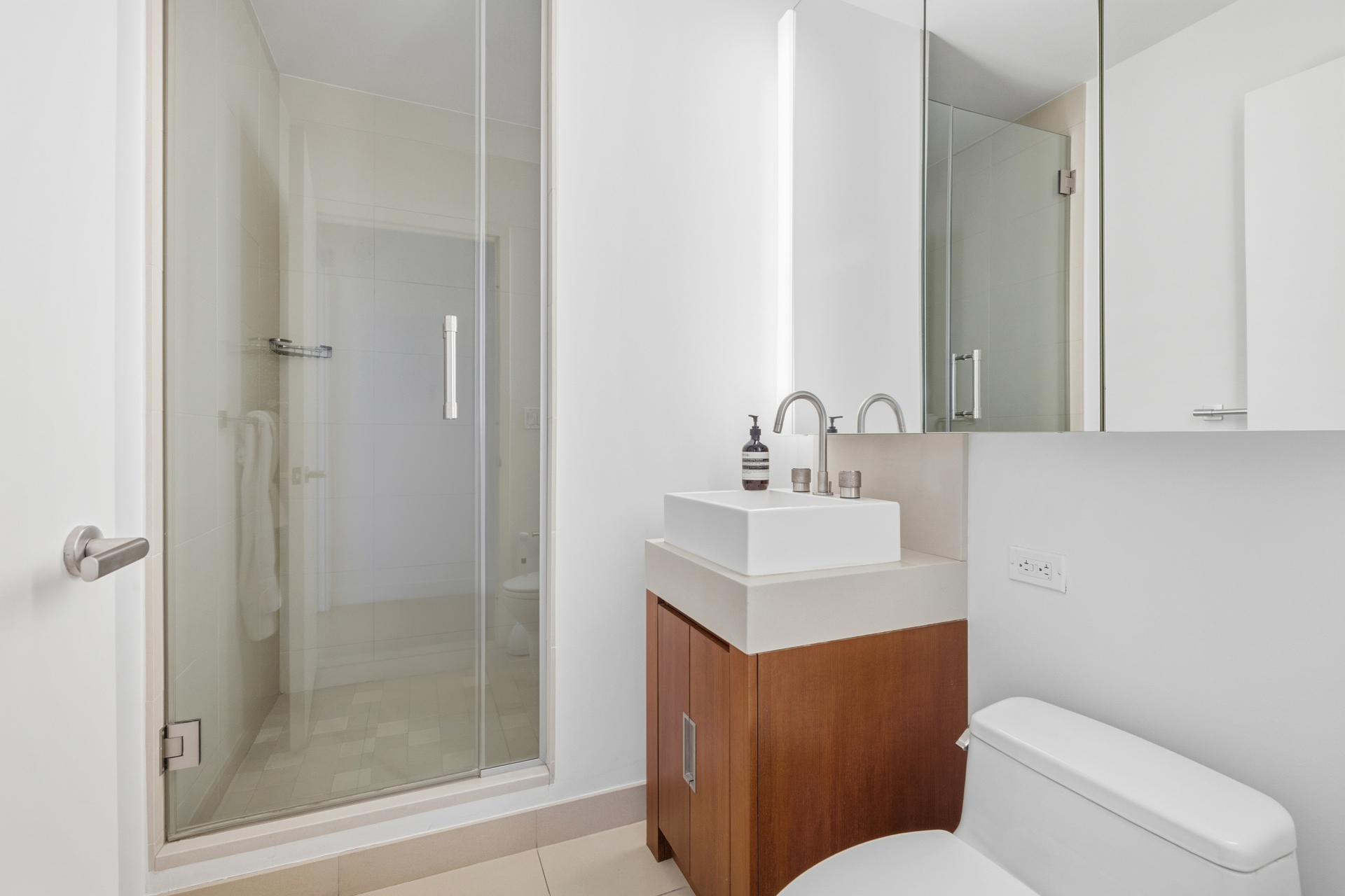 450 West 17th Street 2508 Chelsea New York NY 10011