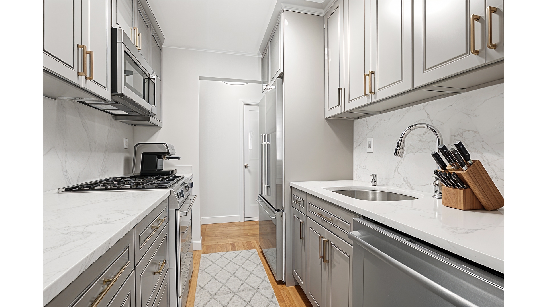 201 East 36th Street Murray Hill New York NY 10016