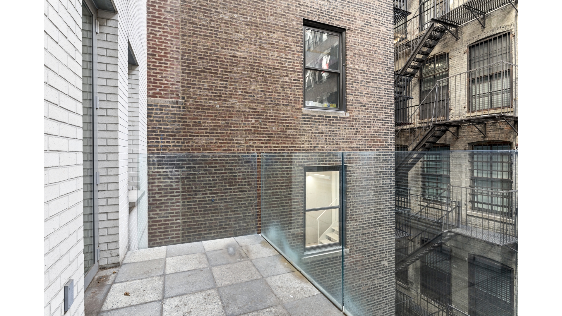 16 West 21st Street Flatiron District New York NY 10010