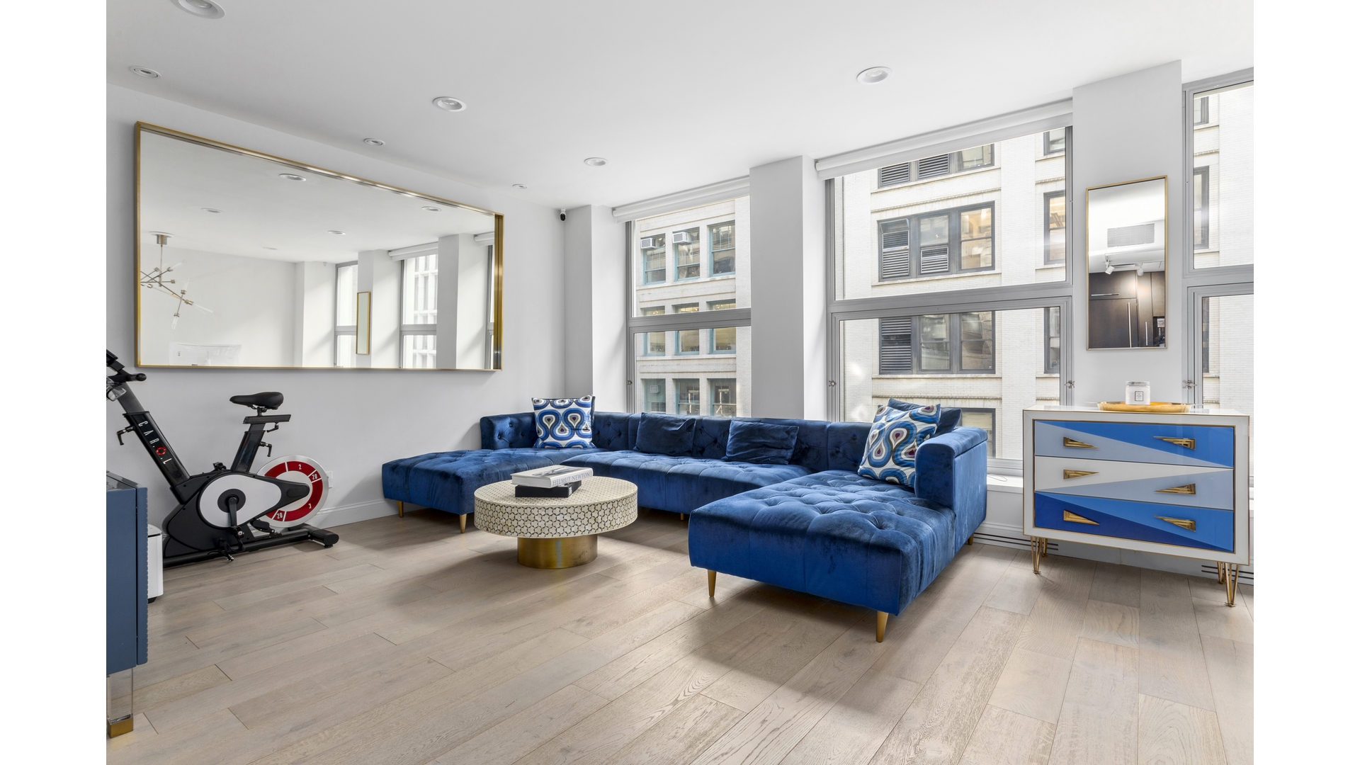 16 West 21st Street Flatiron District New York NY 10010