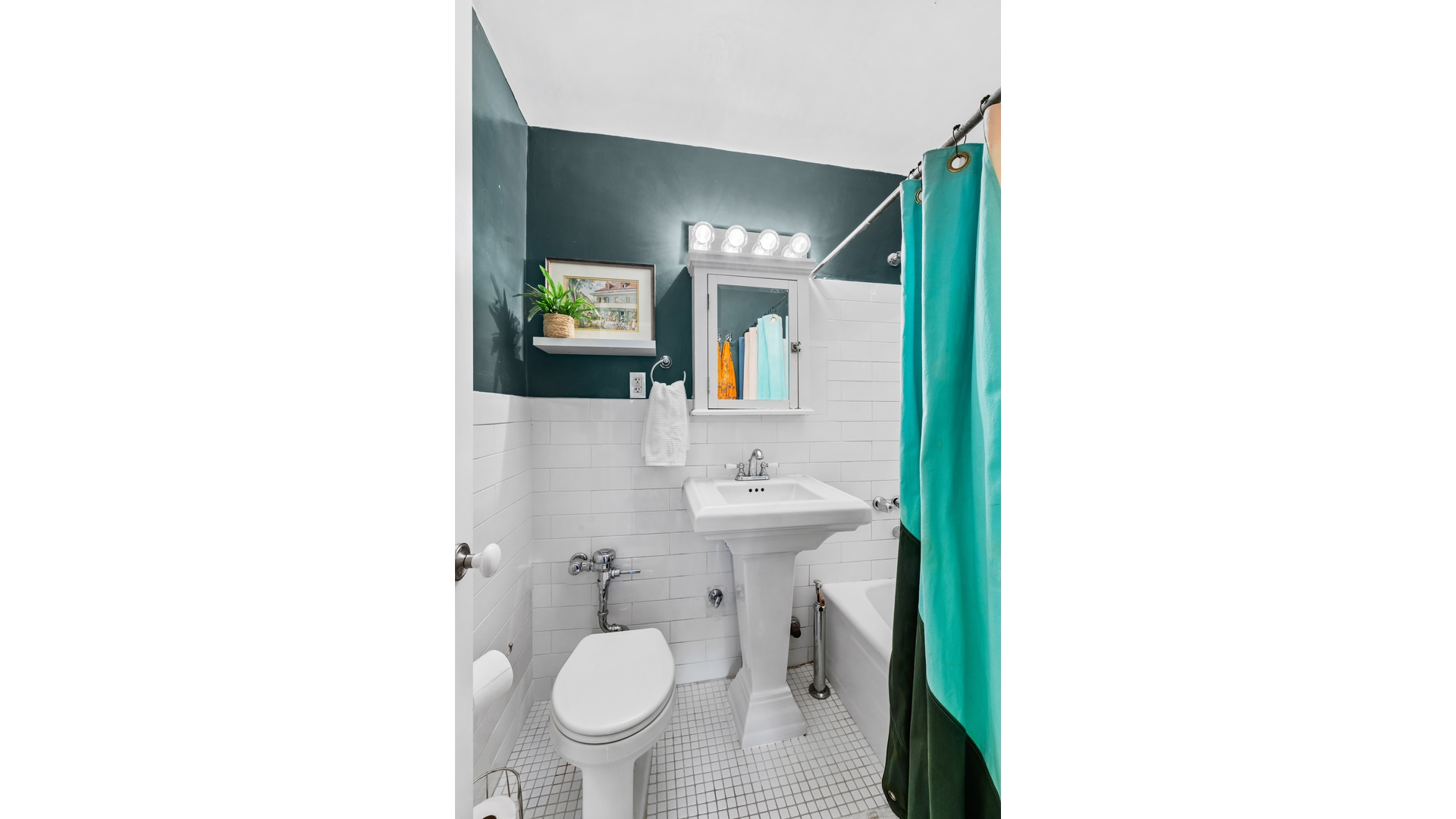 400 East 17th Street 201 Ditmas Park Brooklyn NY 11226