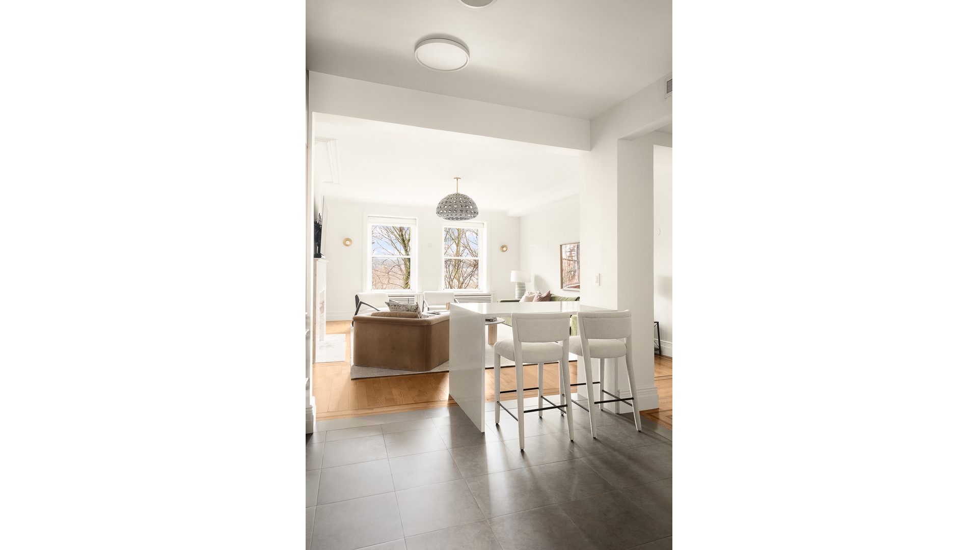 137 Riverside Drive 2DE/1CD Upper West Side New York NY 10024