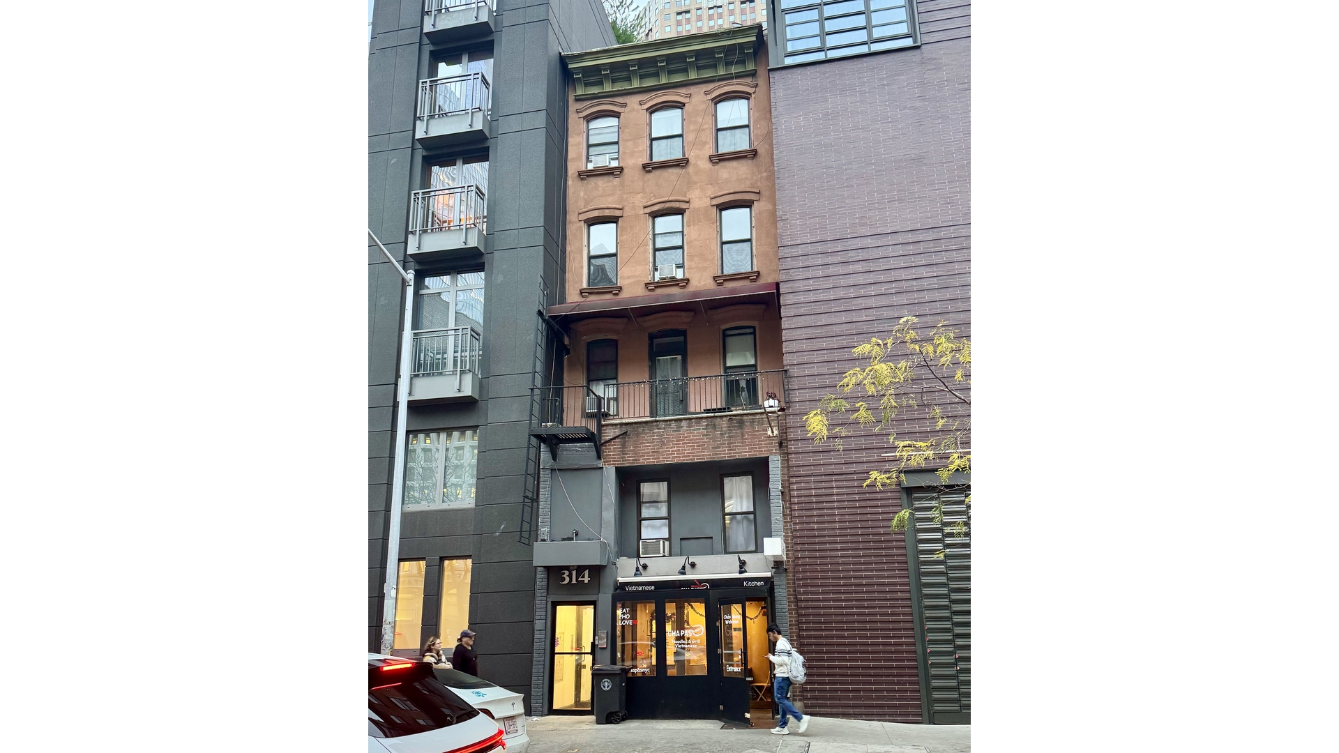 314 West 52nd Street Clinton New York NY 10019