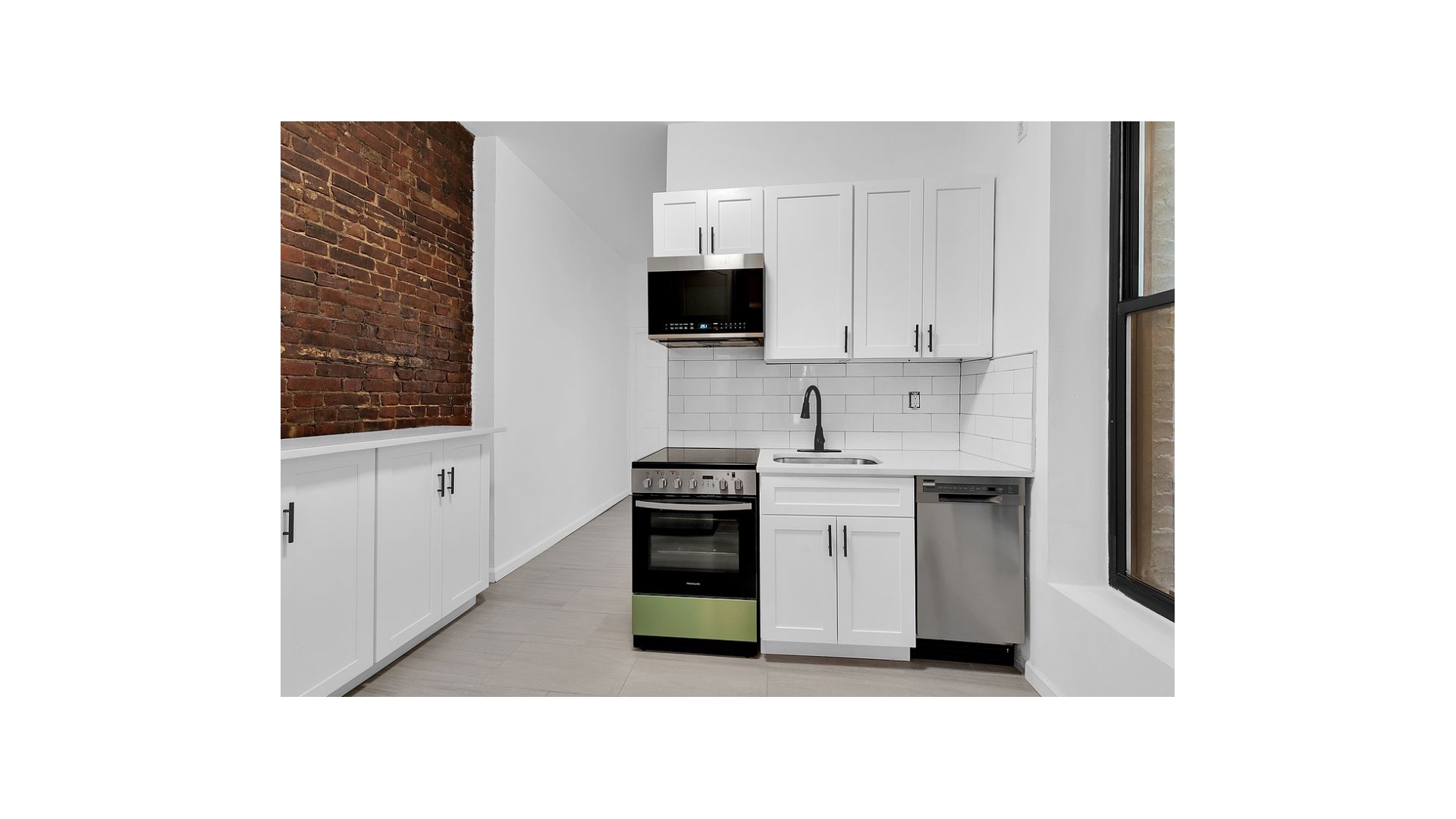 314 West 52nd Street Clinton New York NY 10019