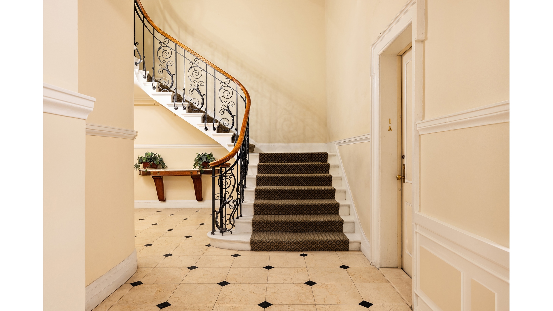 20 East 84th Street 5B Upper East Side New York NY 10028